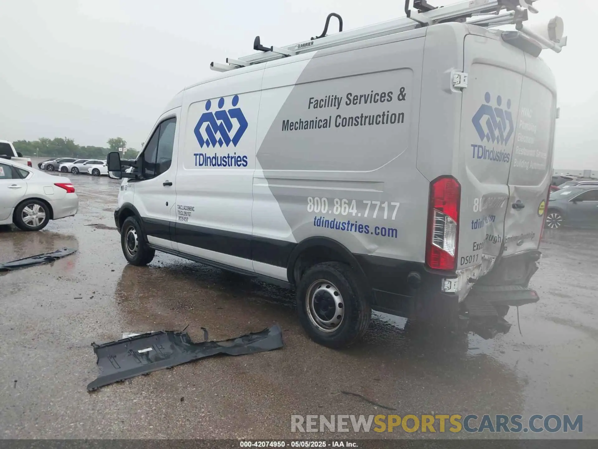 3 Фотография поврежденного автомобиля 1FTYR2CG9KKB86352 FORD TRANSIT-250 2019