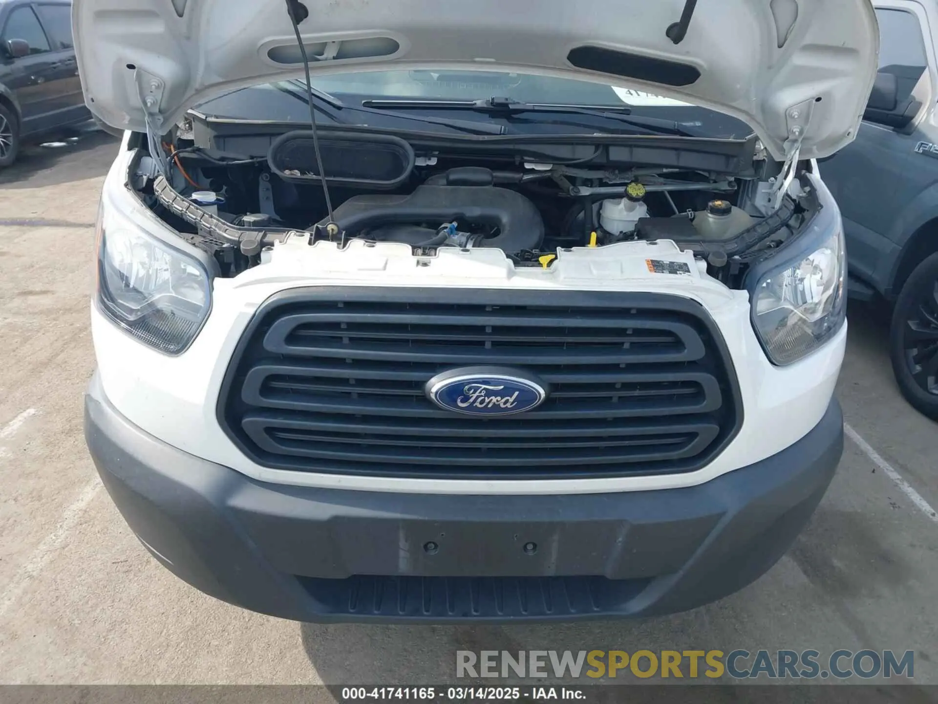 10 Photograph of a damaged car 1FTYR2CM0KKA87201 FORD TRANSIT-250 2019