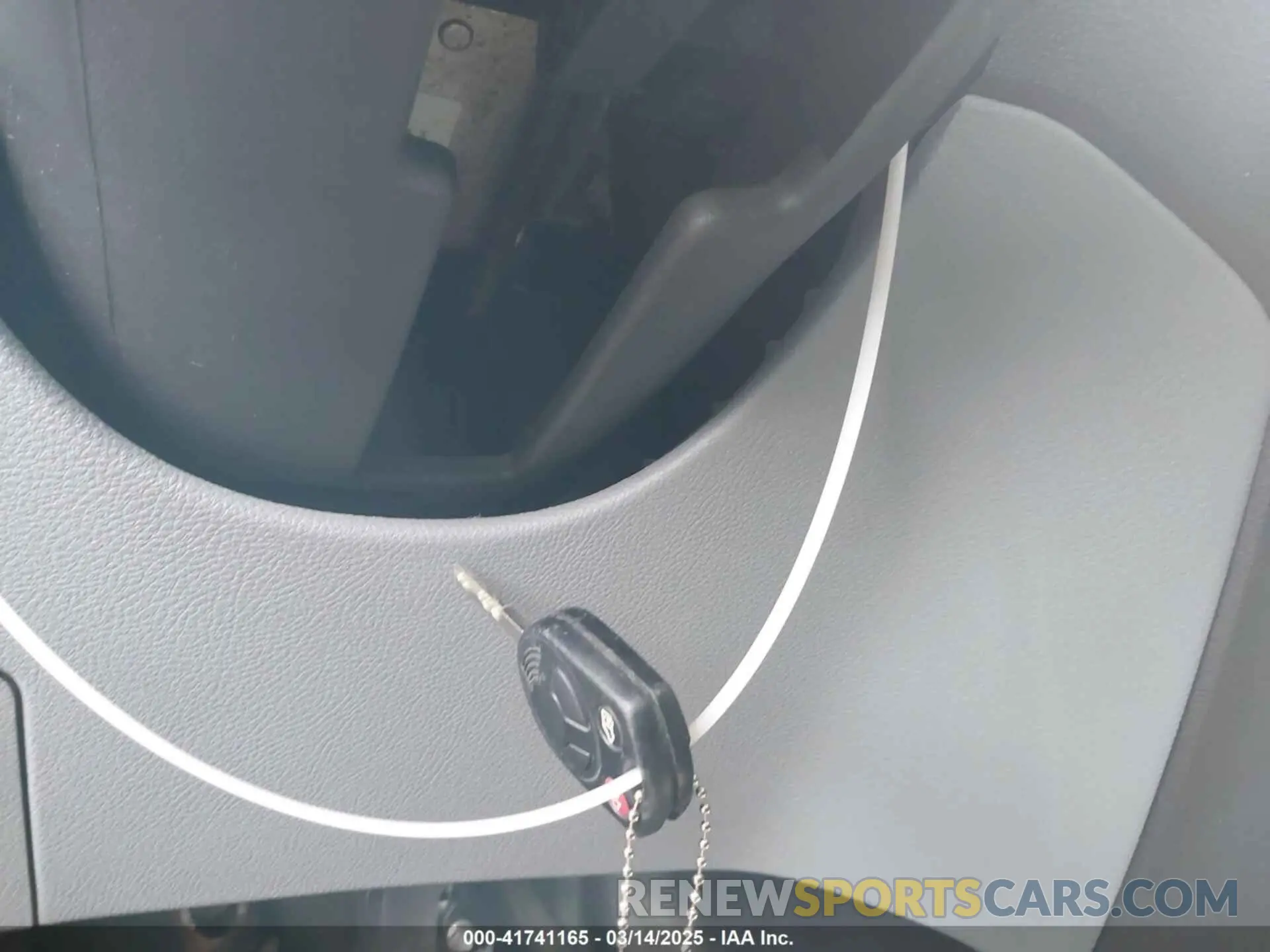 11 Photograph of a damaged car 1FTYR2CM0KKA87201 FORD TRANSIT-250 2019