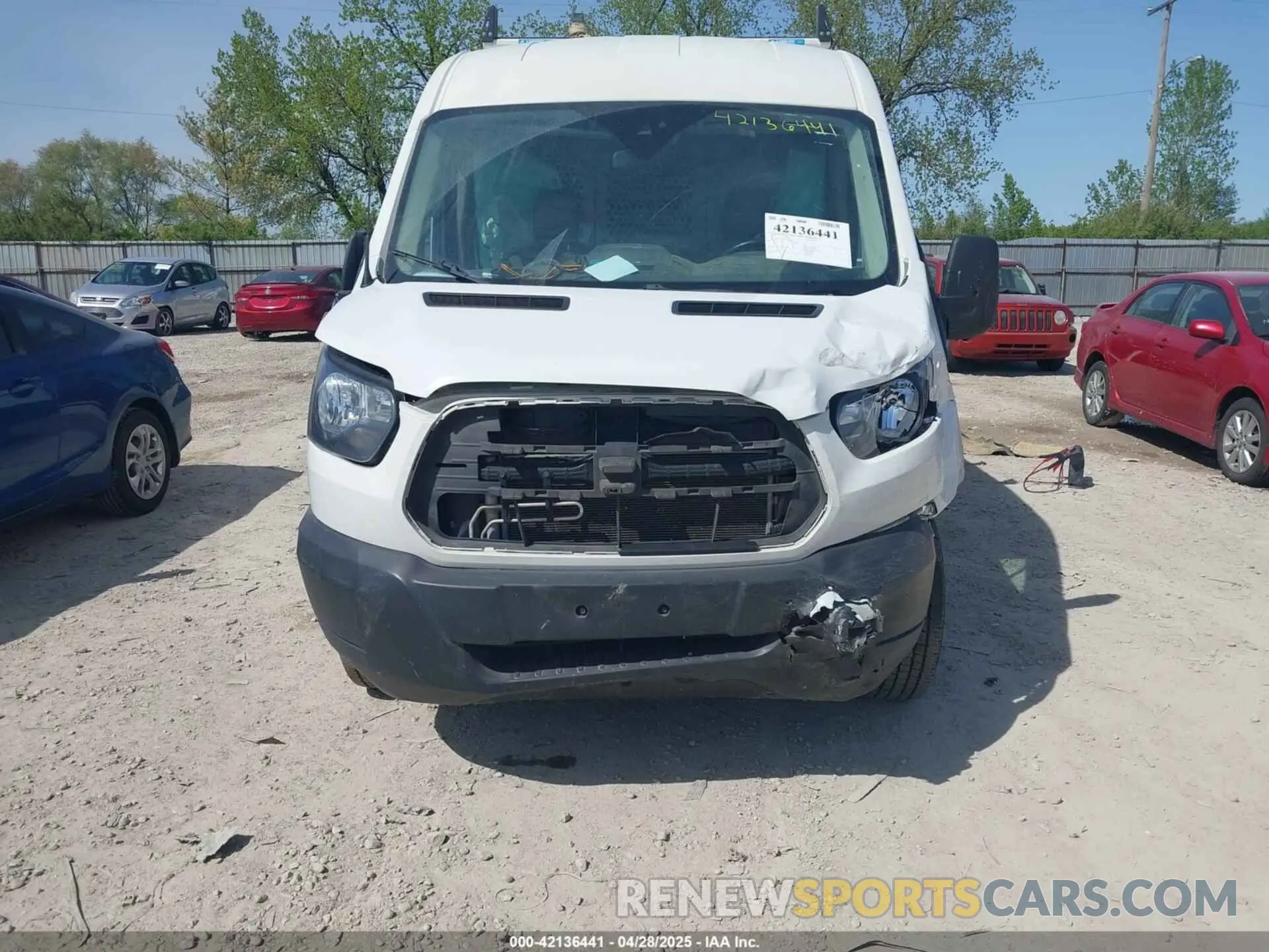 6 Photograph of a damaged car 1FTYR2CM1KKB11022 FORD TRANSIT-250 2019