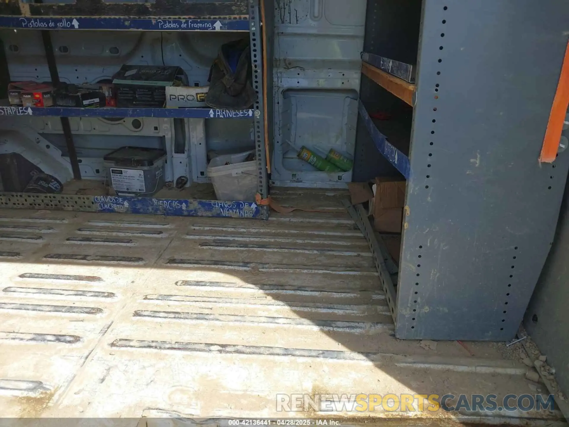 8 Photograph of a damaged car 1FTYR2CM1KKB11022 FORD TRANSIT-250 2019