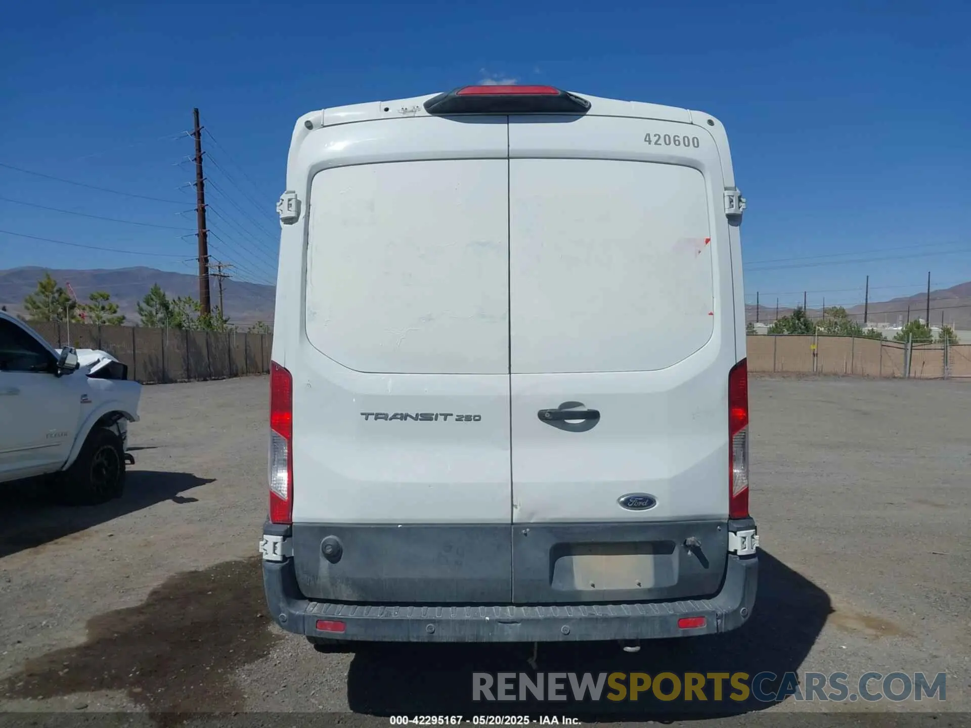 15 Фотография поврежденного автомобиля 1FTYR2CM2KKA00849 FORD TRANSIT-250 2019