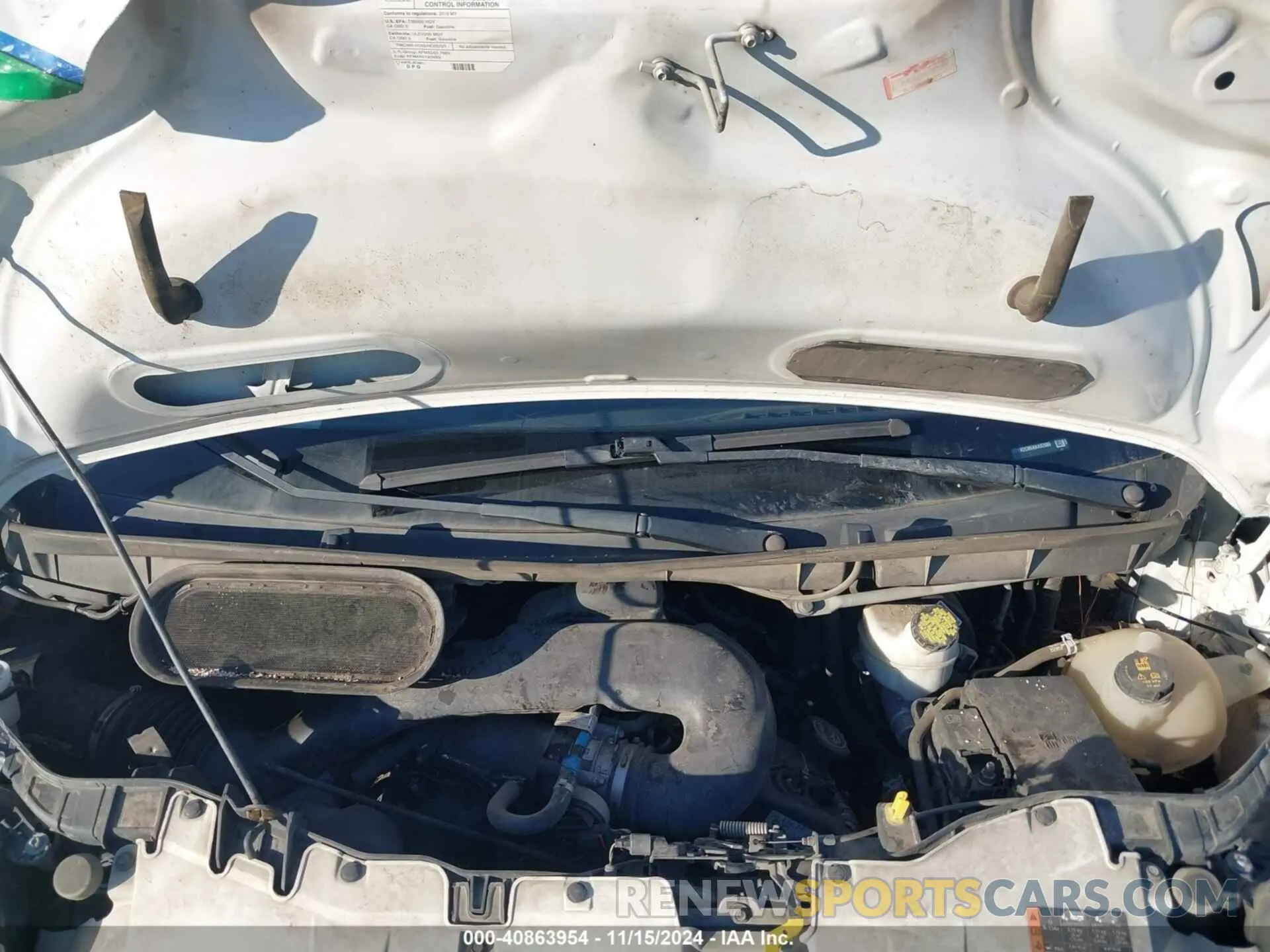 10 Photograph of a damaged car 1FTYR2CM6KKA92080 FORD TRANSIT-250 2019