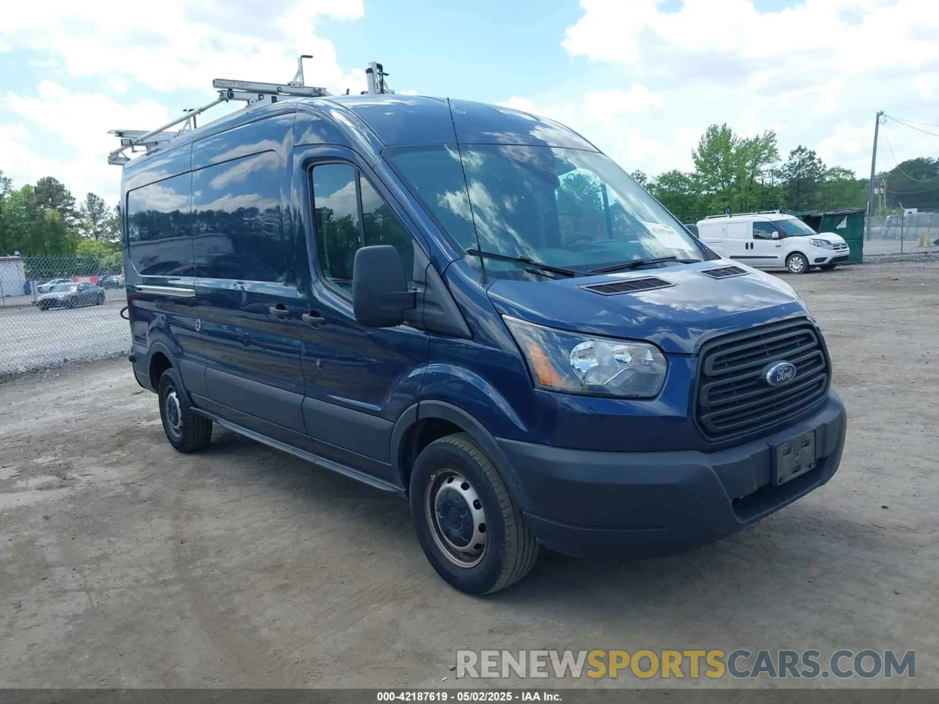 1 Photograph of a damaged car 1FTYR2CM7KKA11264 FORD TRANSIT-250 2019