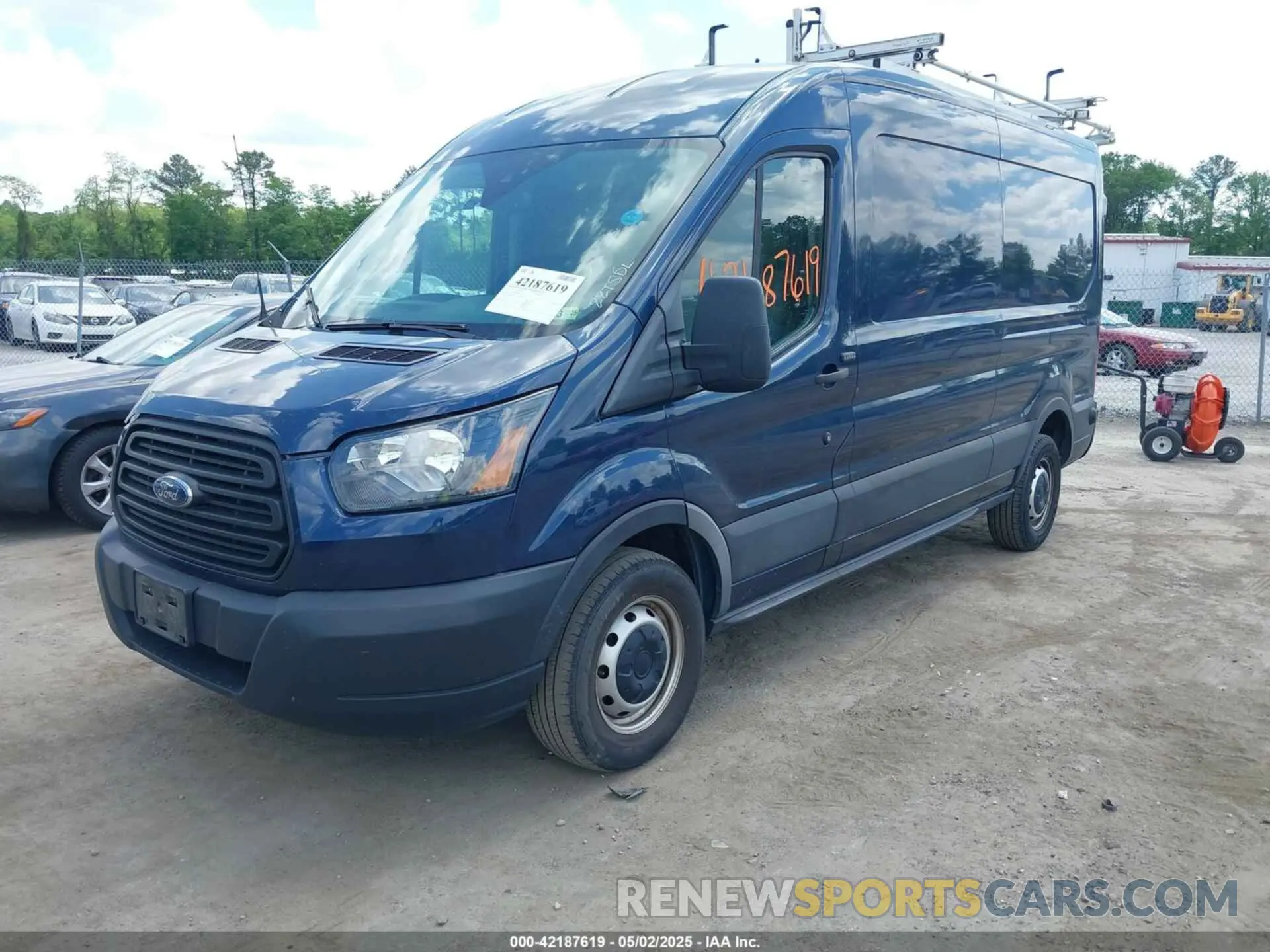 2 Photograph of a damaged car 1FTYR2CM7KKA11264 FORD TRANSIT-250 2019