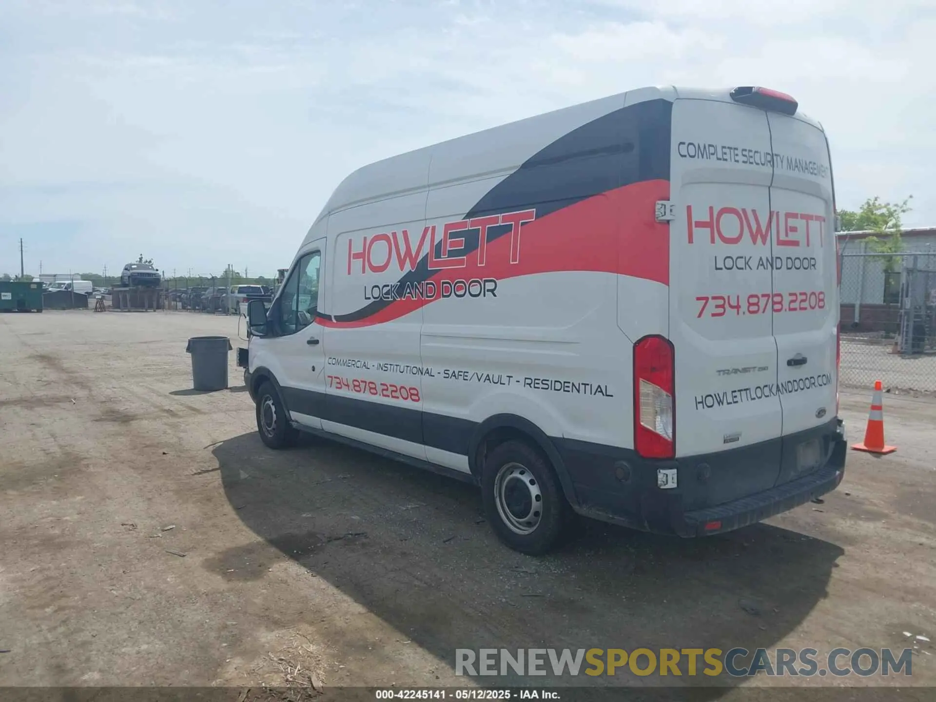 3 Фотография поврежденного автомобиля 1FTYR2XG0KKA22854 FORD TRANSIT-250 2019