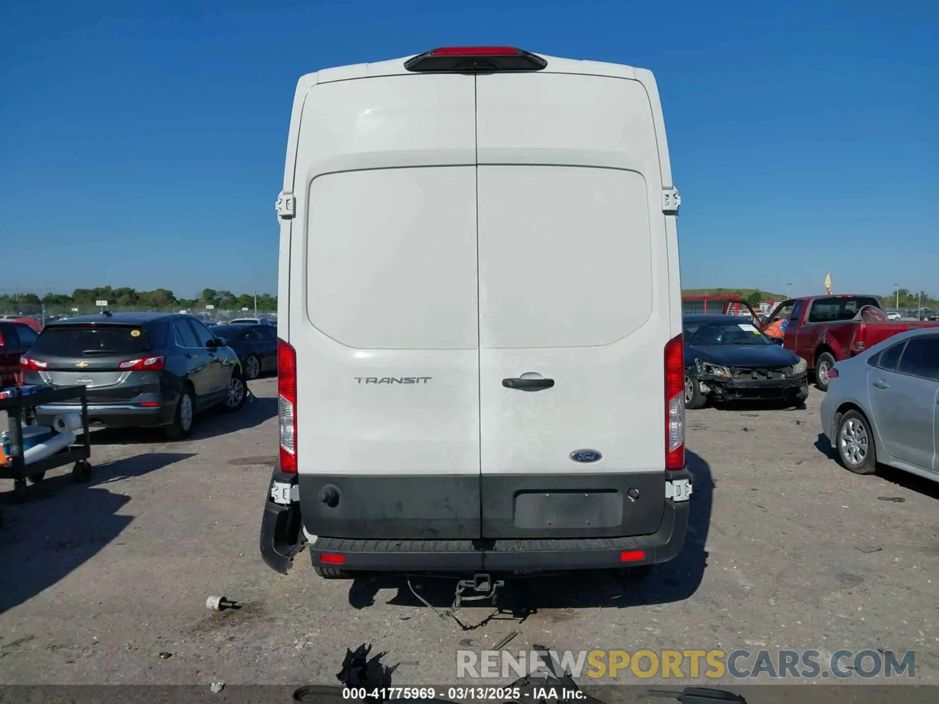 16 Photograph of a damaged car 1FTYR2XM3KKA50492 FORD TRANSIT-250 2019
