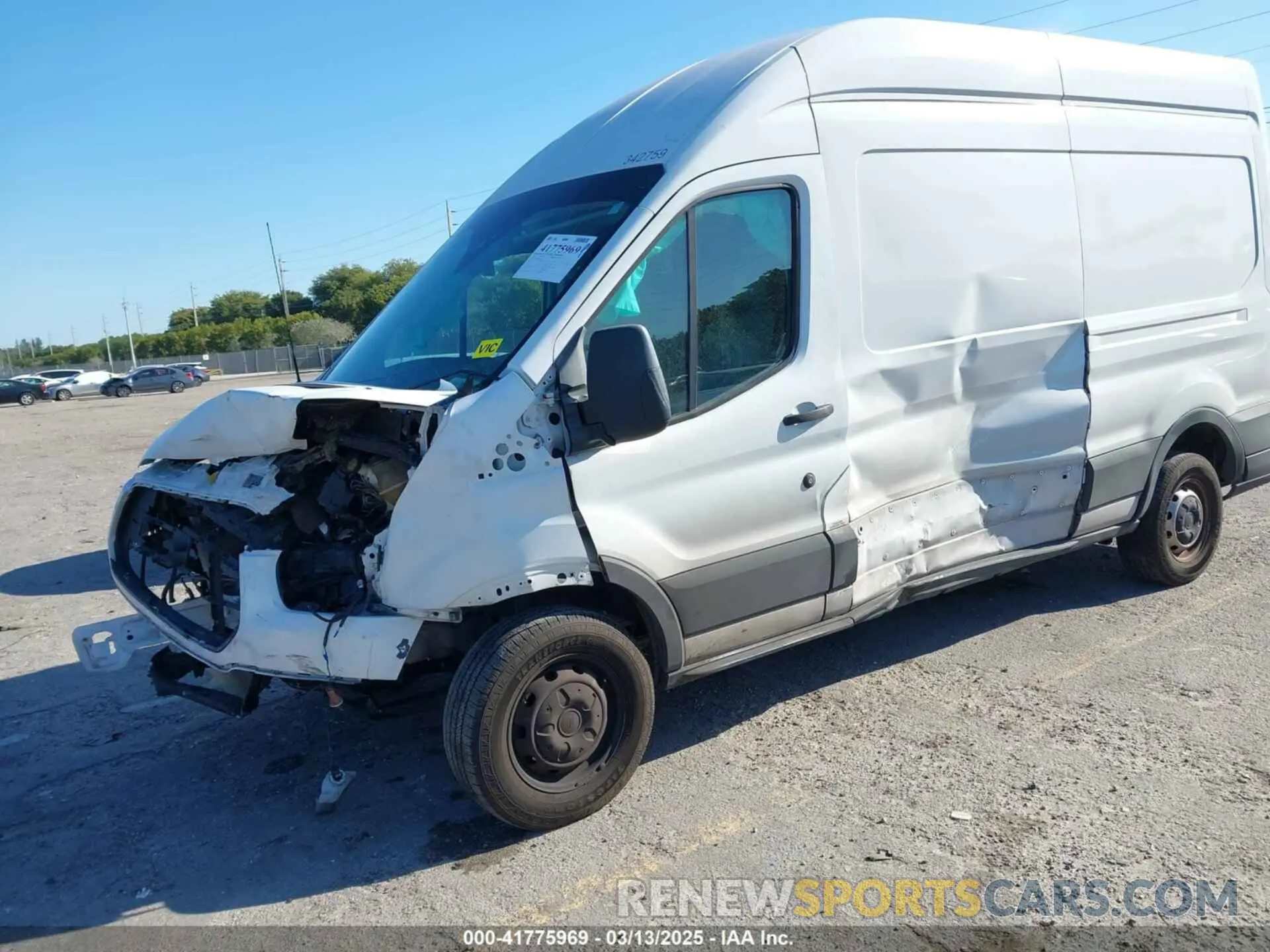 2 Photograph of a damaged car 1FTYR2XM3KKA50492 FORD TRANSIT-250 2019