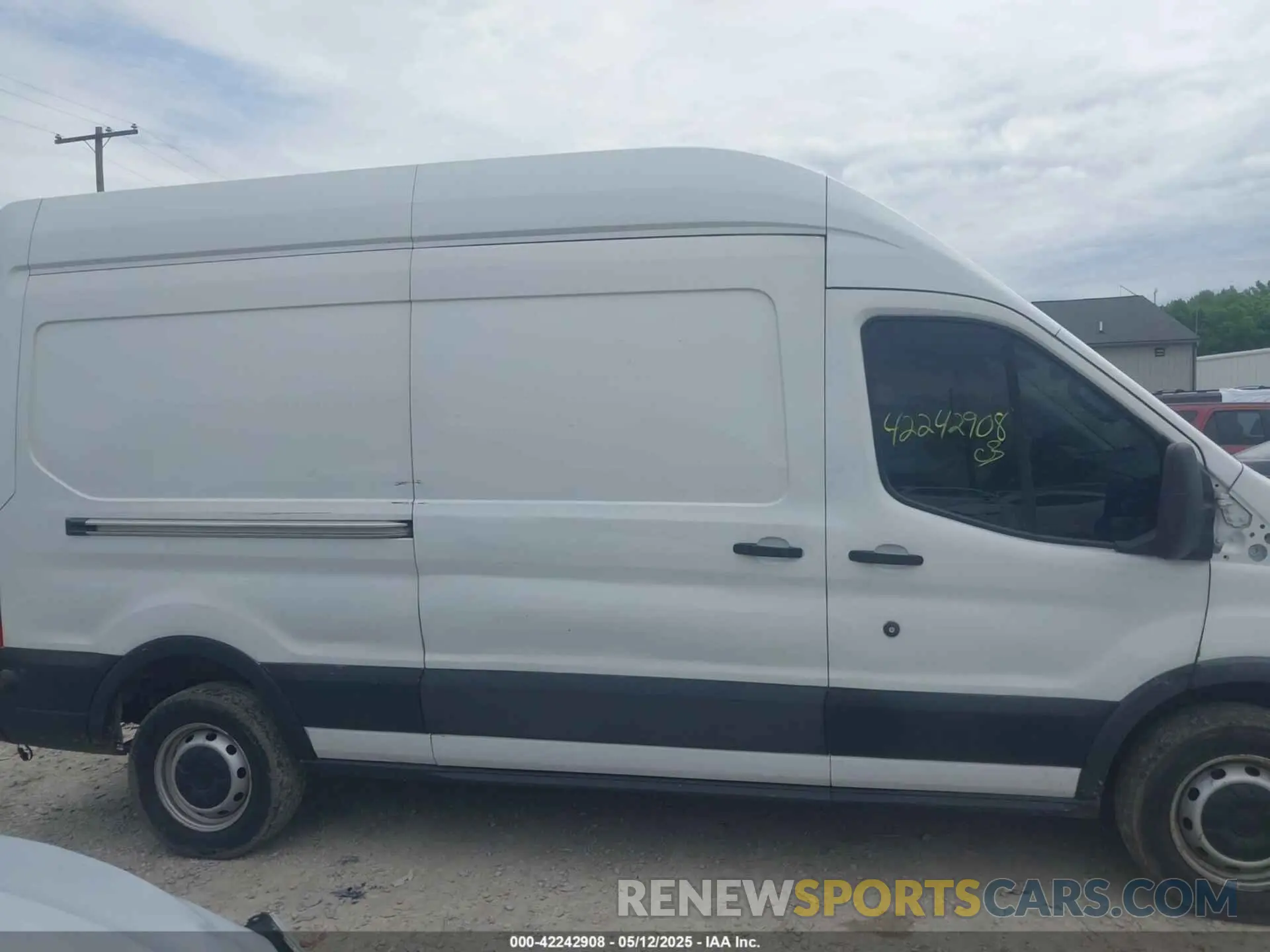 14 Фотография поврежденного автомобиля 1FTYR2XM6KKB14847 FORD TRANSIT-250 2019