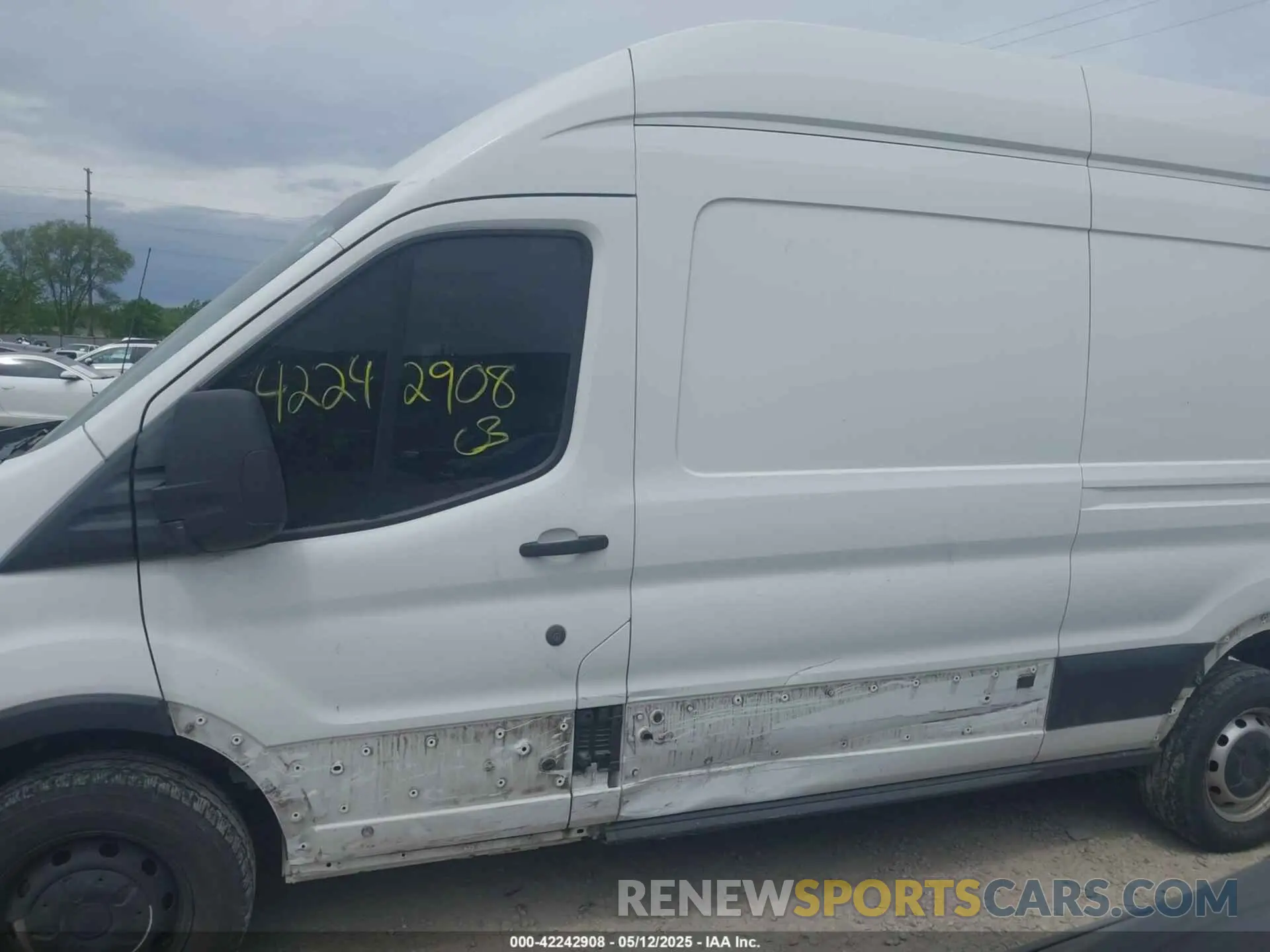 15 Фотография поврежденного автомобиля 1FTYR2XM6KKB14847 FORD TRANSIT-250 2019