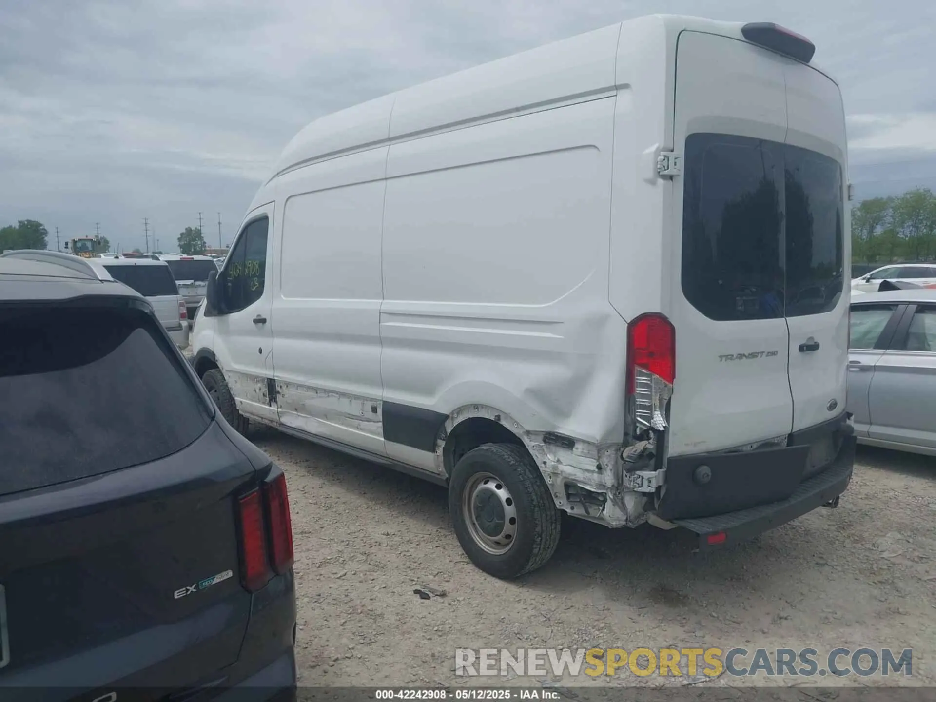 3 Фотография поврежденного автомобиля 1FTYR2XM6KKB14847 FORD TRANSIT-250 2019