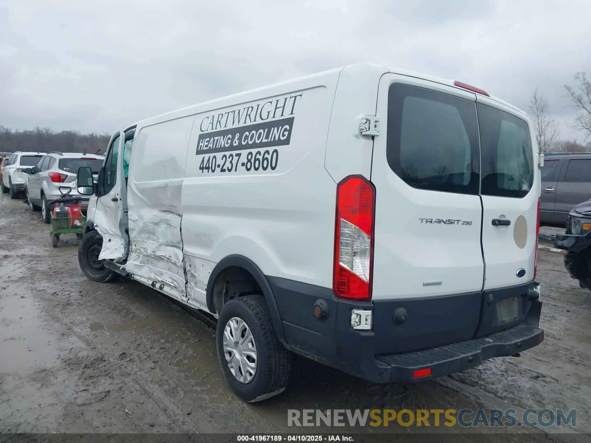 3 Photograph of a damaged car 1FTYR2YG6KKB47274 FORD TRANSIT-250 2019