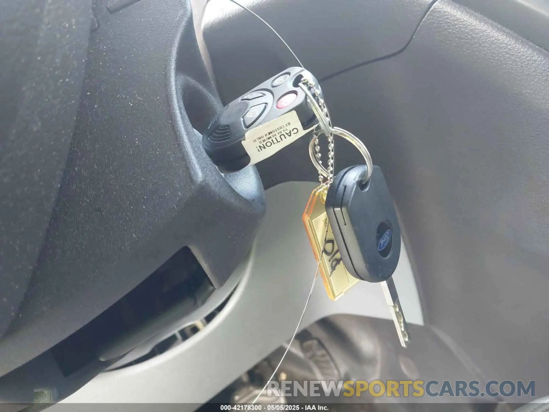 11 Photograph of a damaged car 1FTYR2ZG0KKA10216 FORD TRANSIT-250 2019