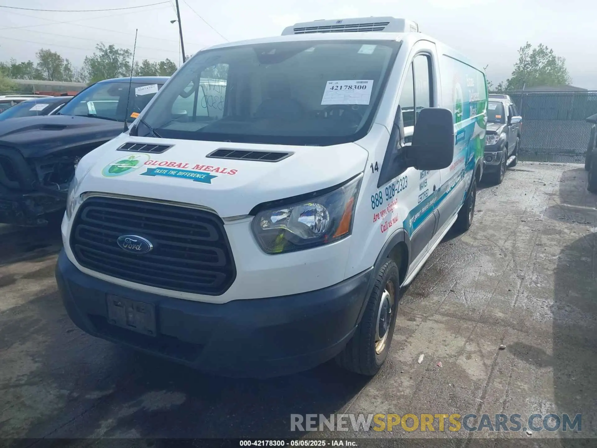 2 Photograph of a damaged car 1FTYR2ZG0KKA10216 FORD TRANSIT-250 2019