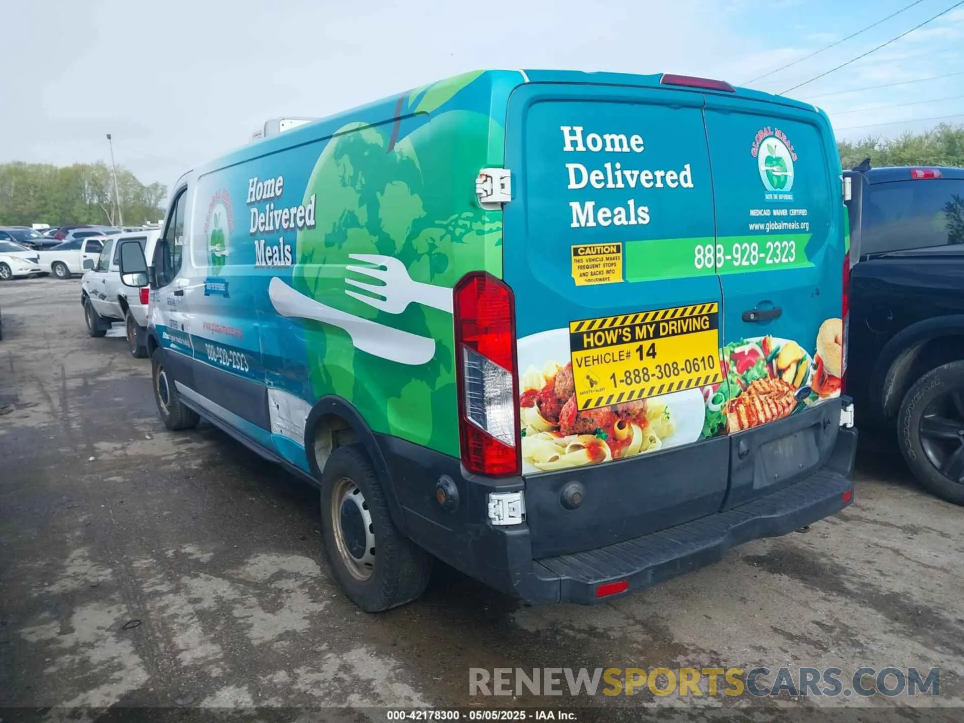 3 Photograph of a damaged car 1FTYR2ZG0KKA10216 FORD TRANSIT-250 2019