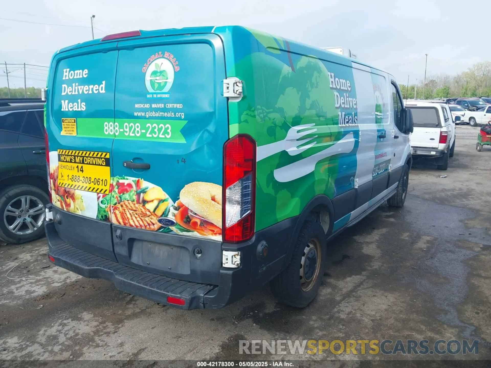 4 Photograph of a damaged car 1FTYR2ZG0KKA10216 FORD TRANSIT-250 2019