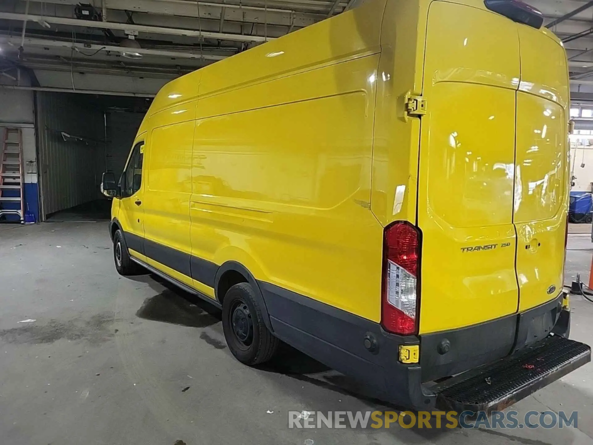 9 Фотография поврежденного автомобиля 1FTYR3XM1KKA24818 FORD TRANSIT-250 2019