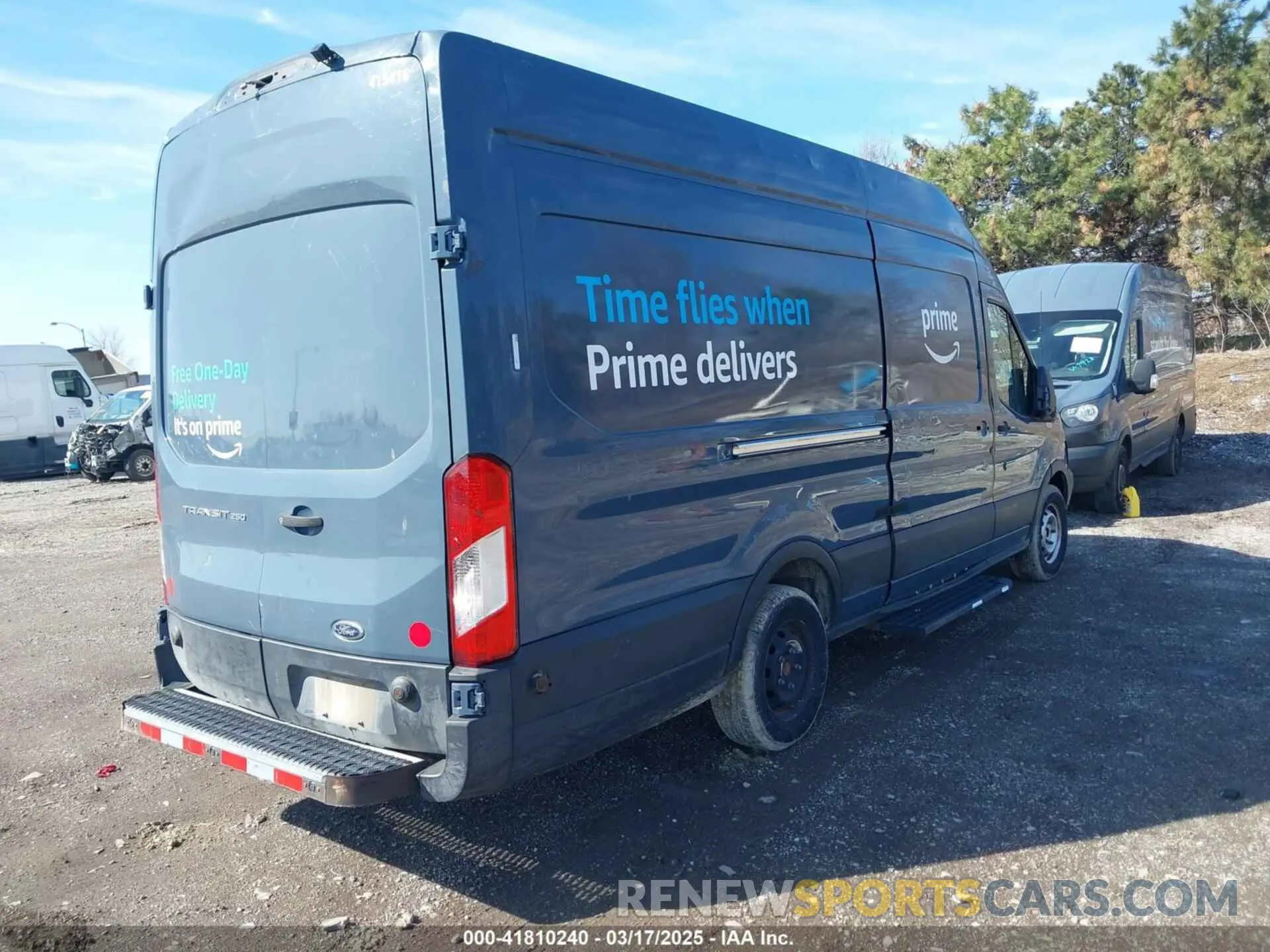 4 Фотография поврежденного автомобиля 1FTYR3XM7KKA97756 FORD TRANSIT-250 2019