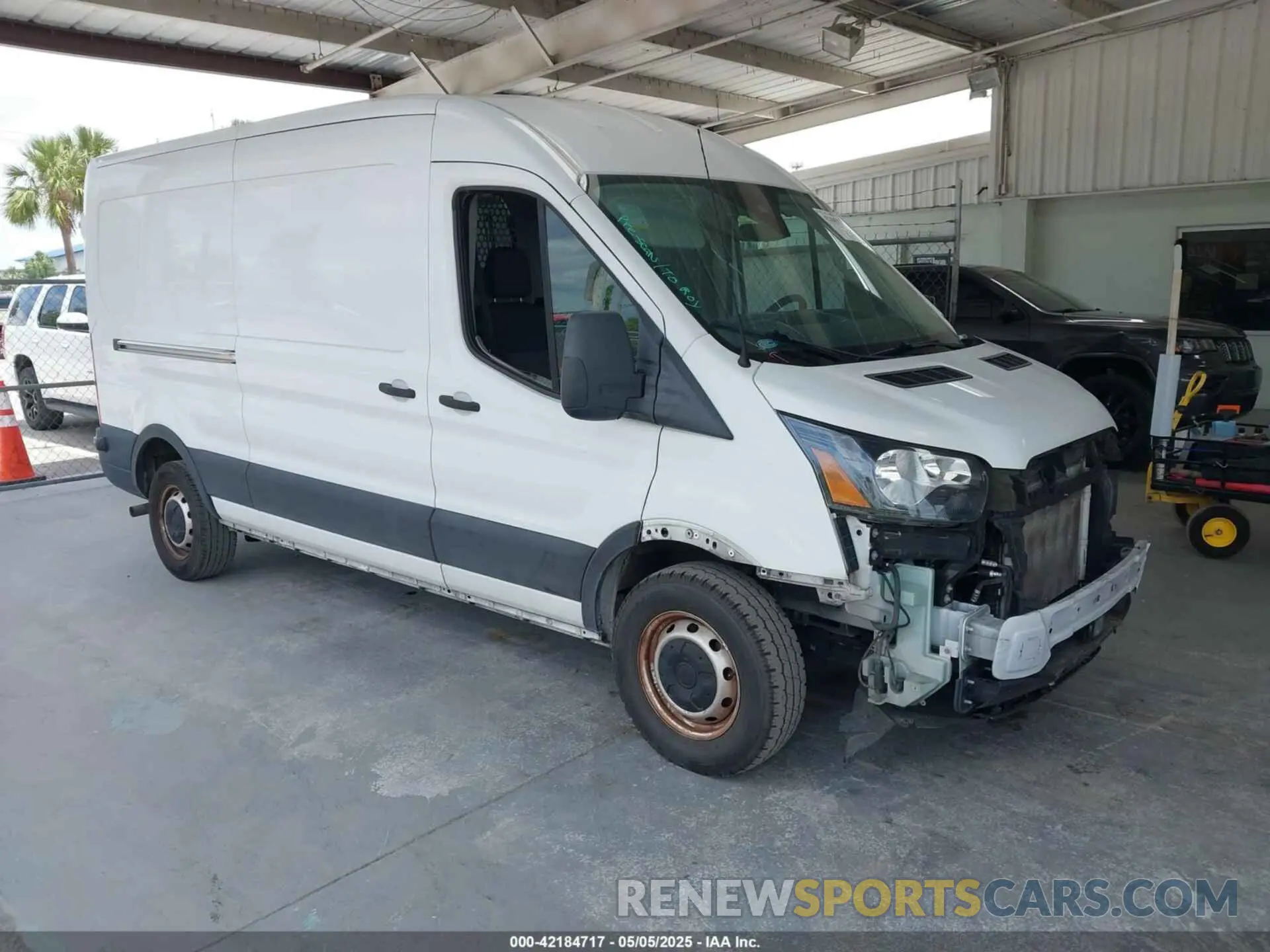 1 Photograph of a damaged car 1FTBR1C87LKA52224 FORD TRANSIT-250 2020