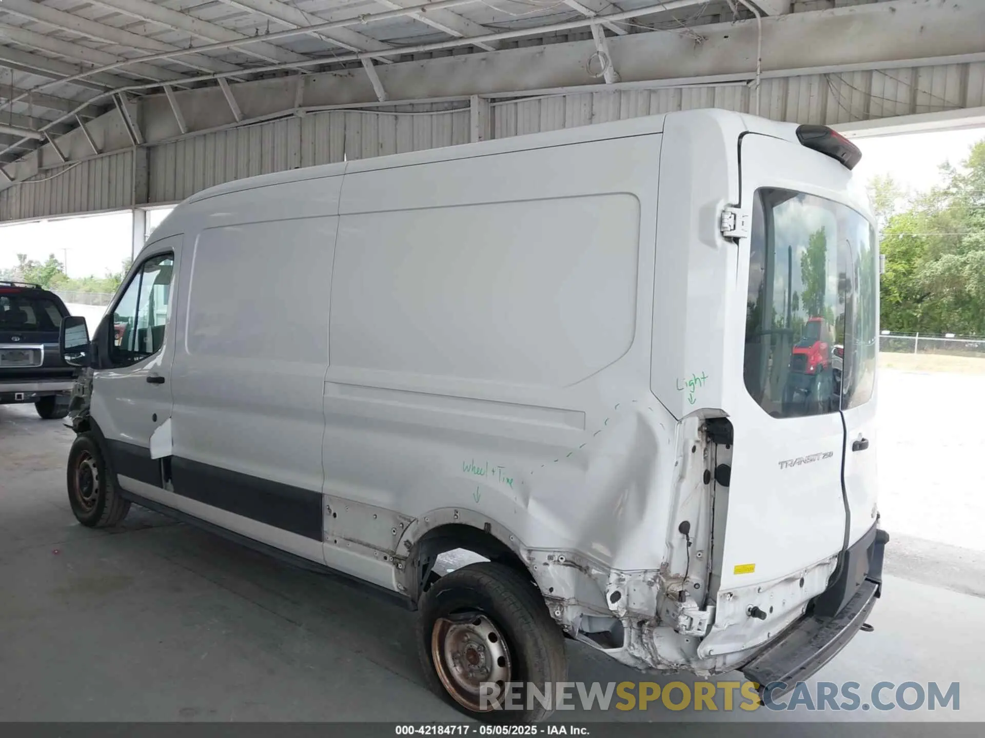 15 Photograph of a damaged car 1FTBR1C87LKA52224 FORD TRANSIT-250 2020
