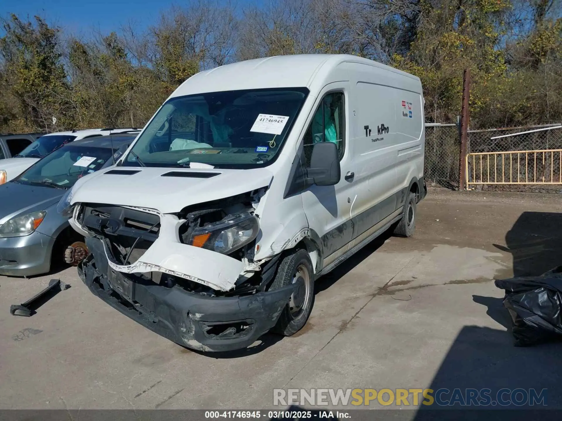 2 Фотография поврежденного автомобиля 1FTBR1C88LKB71691 FORD TRANSIT-250 2020