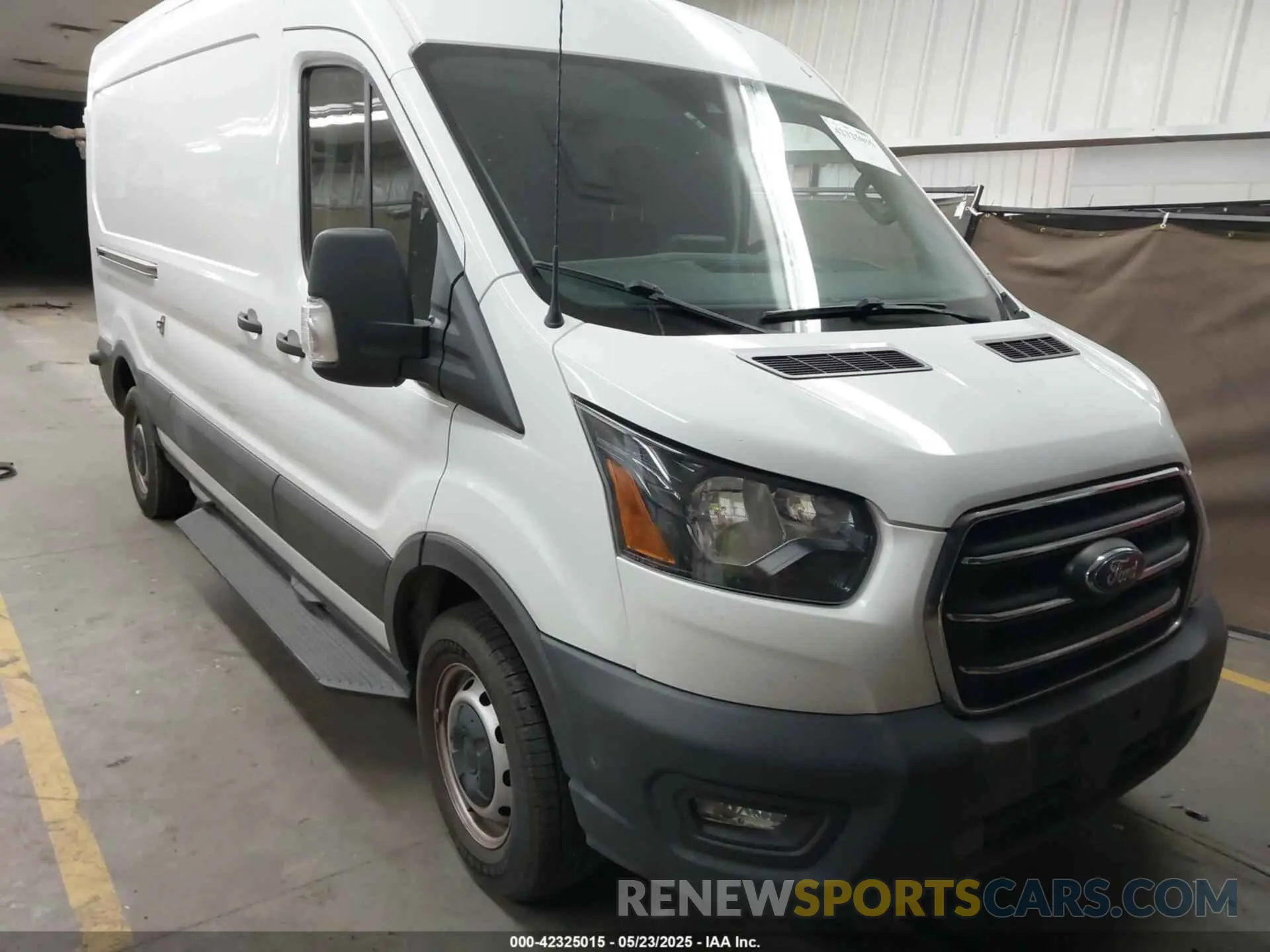 1 Фотография поврежденного автомобиля 1FTBR1CG8LKB66921 FORD TRANSIT-250 2020