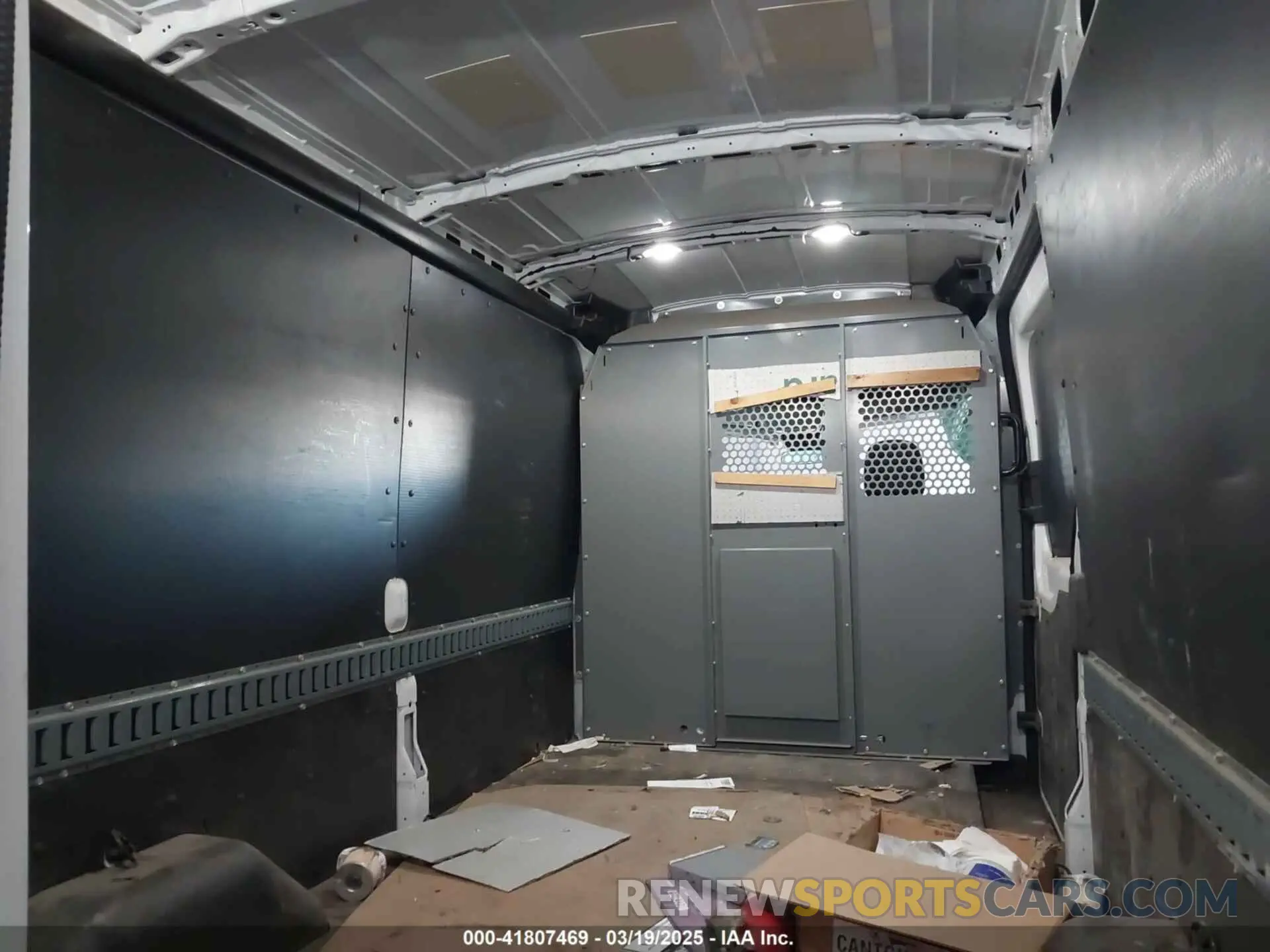 8 Фотография поврежденного автомобиля 1FTBR1CG9LKB59461 FORD TRANSIT-250 2020