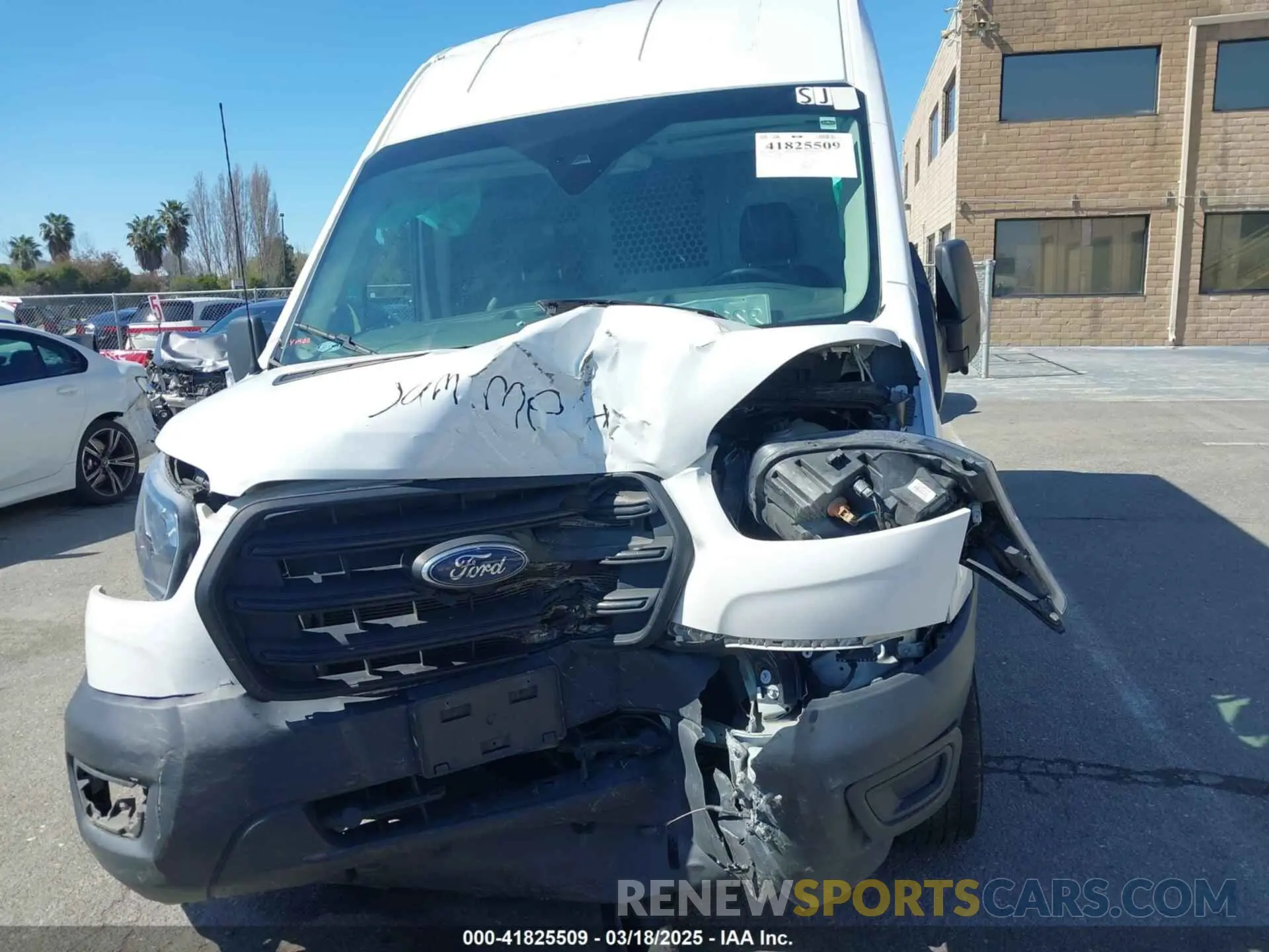 6 Фотография поврежденного автомобиля 1FTBR1X84LKB78275 FORD TRANSIT-250 2020