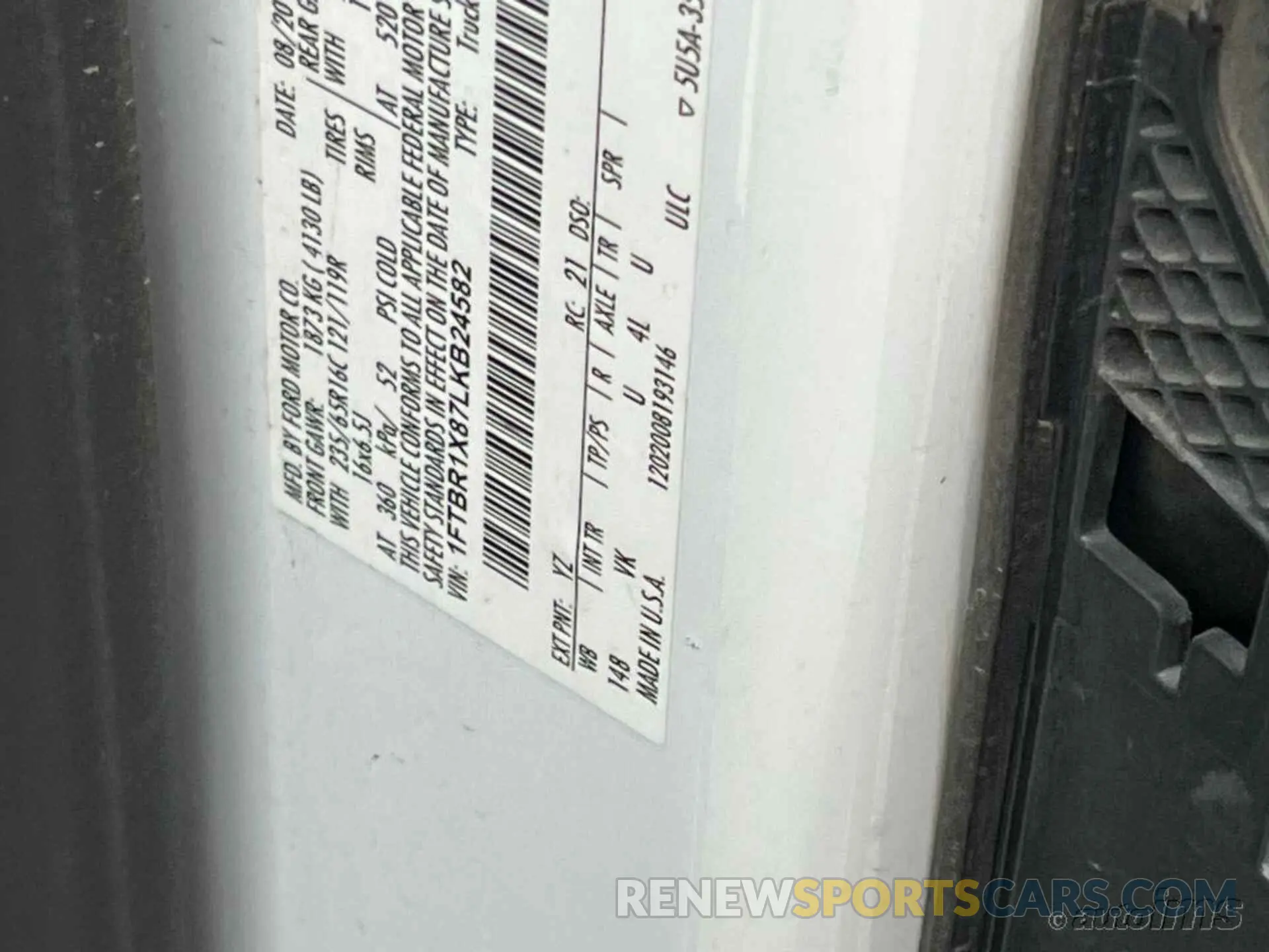 10 Photograph of a damaged car 1FTBR1X87LKB24582 FORD TRANSIT-250 2020