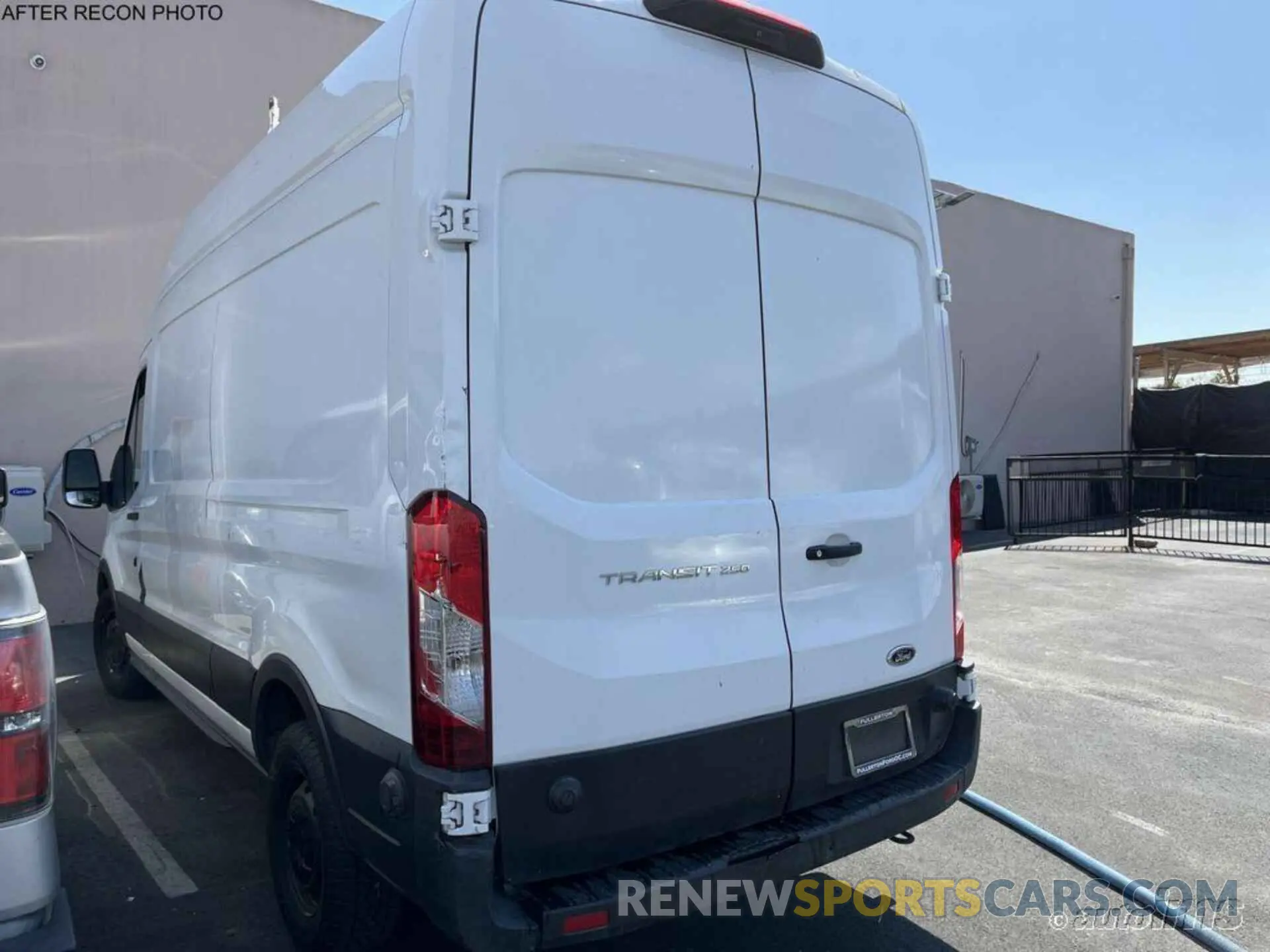 2 Photograph of a damaged car 1FTBR1X87LKB24582 FORD TRANSIT-250 2020