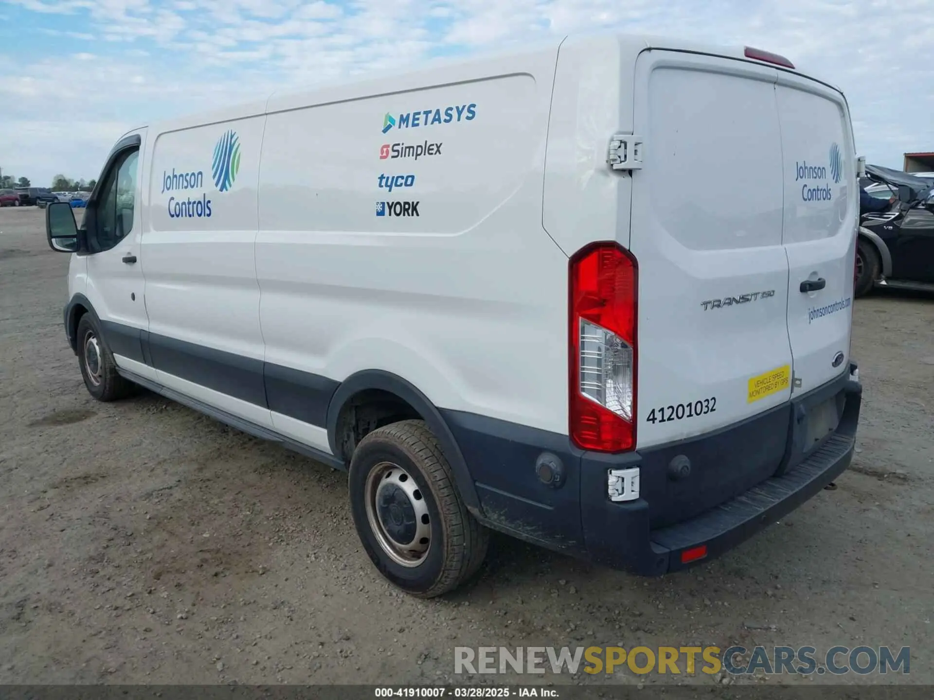 3 Photograph of a damaged car 1FTBR1Y85LKA70004 FORD TRANSIT-250 2020