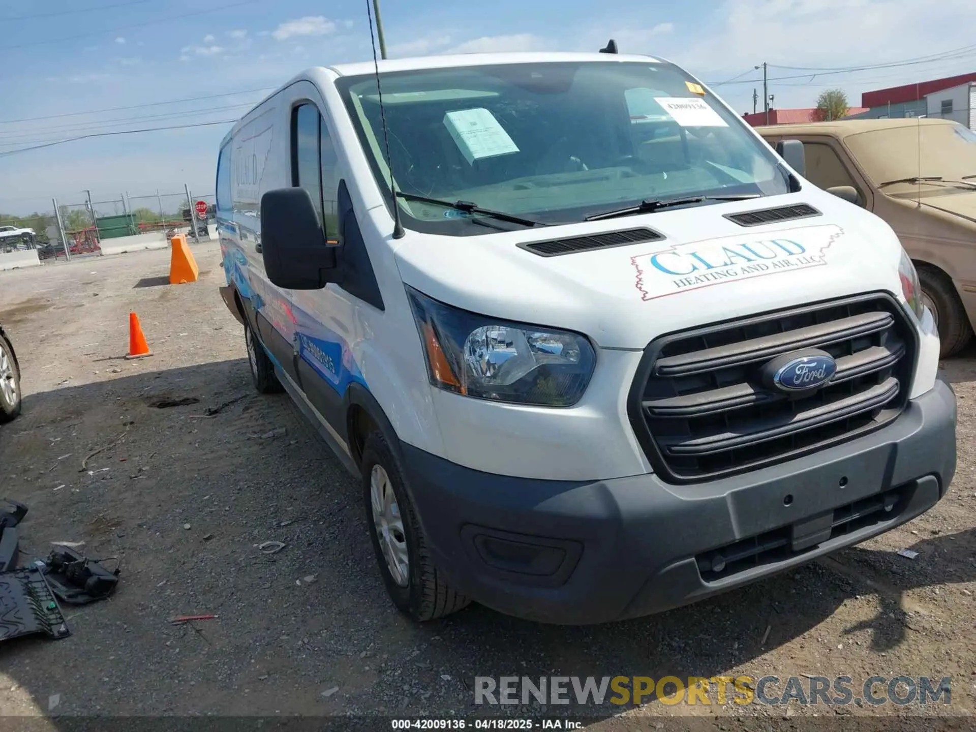 1 Фотография поврежденного автомобиля 1FTBR1Y88LKB48985 FORD TRANSIT-250 2020