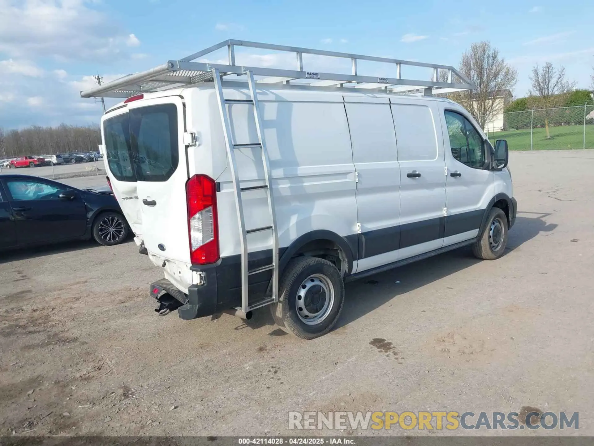 4 Фотография поврежденного автомобиля 1FTBR1Y88LKB73501 FORD TRANSIT-250 2020
