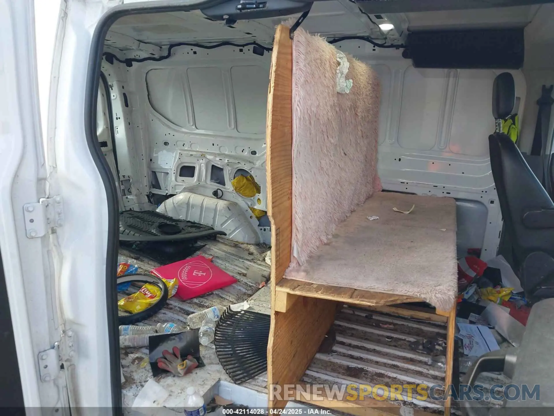 8 Фотография поврежденного автомобиля 1FTBR1Y88LKB73501 FORD TRANSIT-250 2020