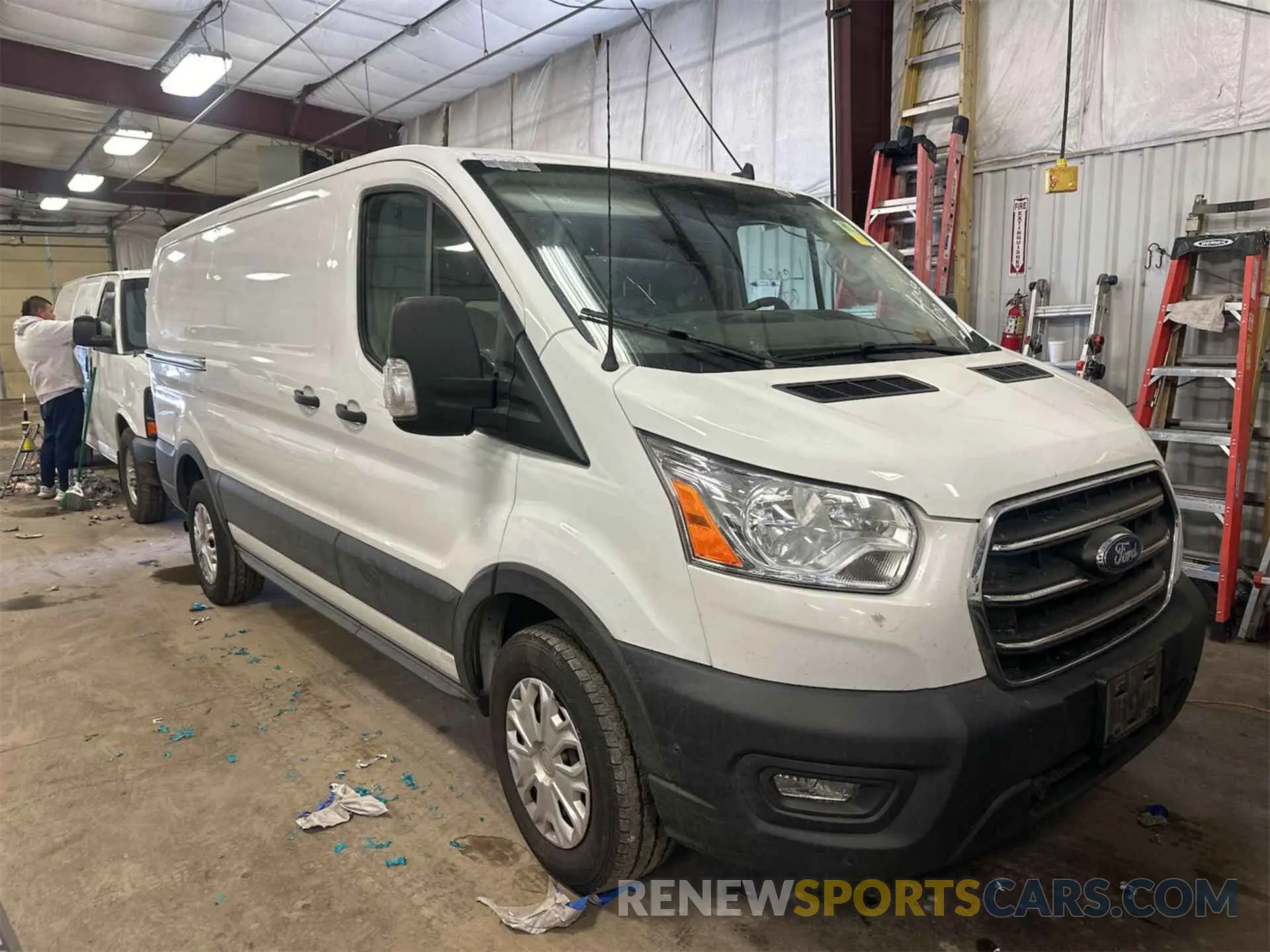 10 Photograph of a damaged car 1FTBR1YGXLKB79159 FORD TRANSIT-250 2020