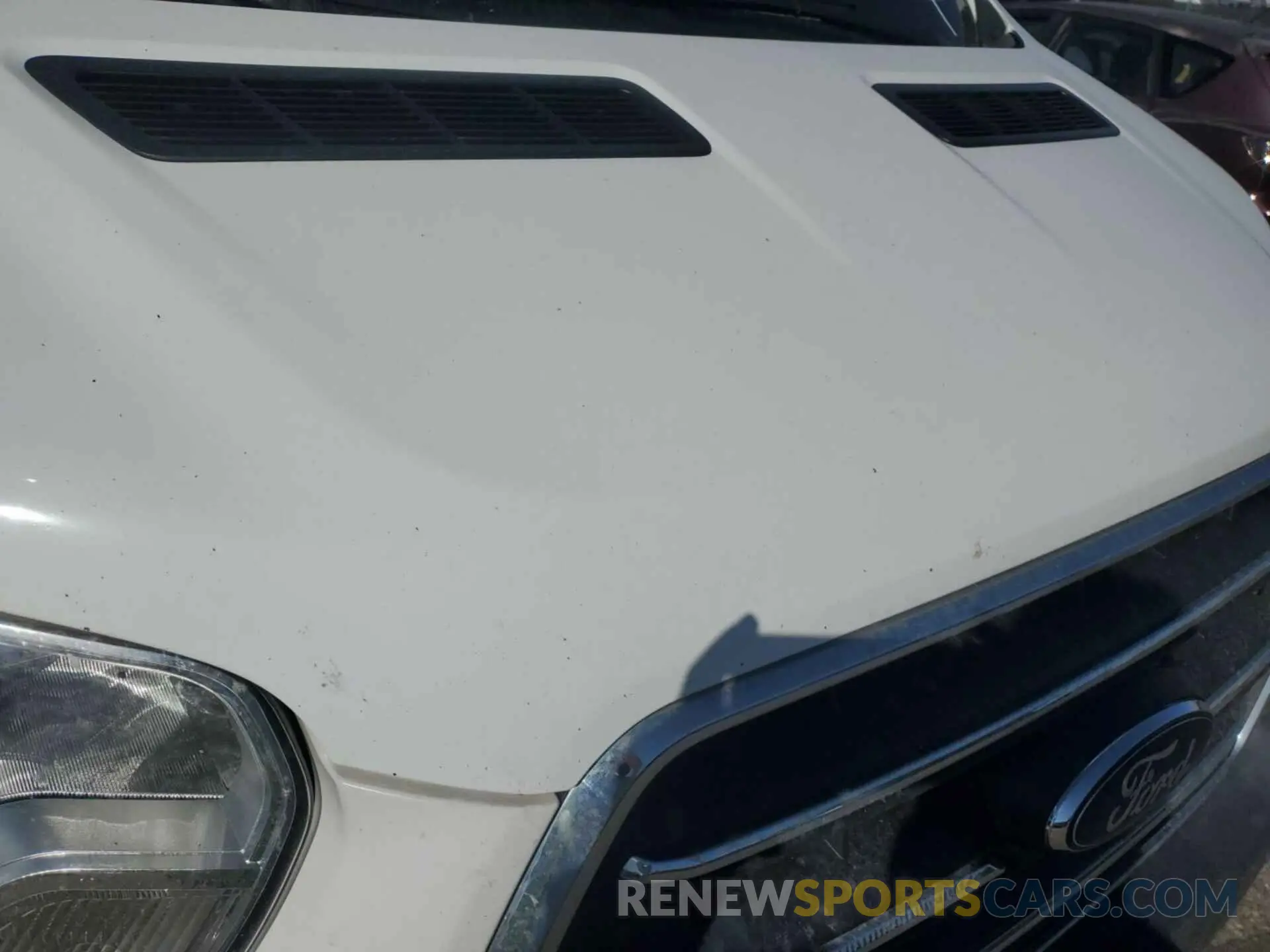16 Photograph of a damaged car 1FTBR1YGXLKB79159 FORD TRANSIT-250 2020