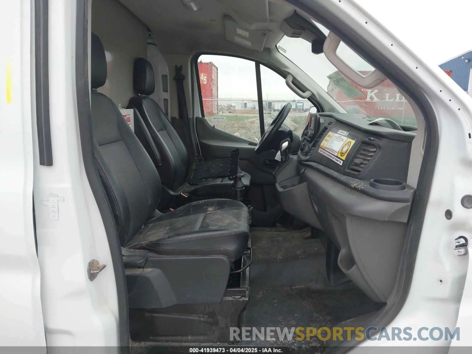 5 Фотография поврежденного автомобиля 1FTBR2Y80LKA74788 FORD TRANSIT-250 2020