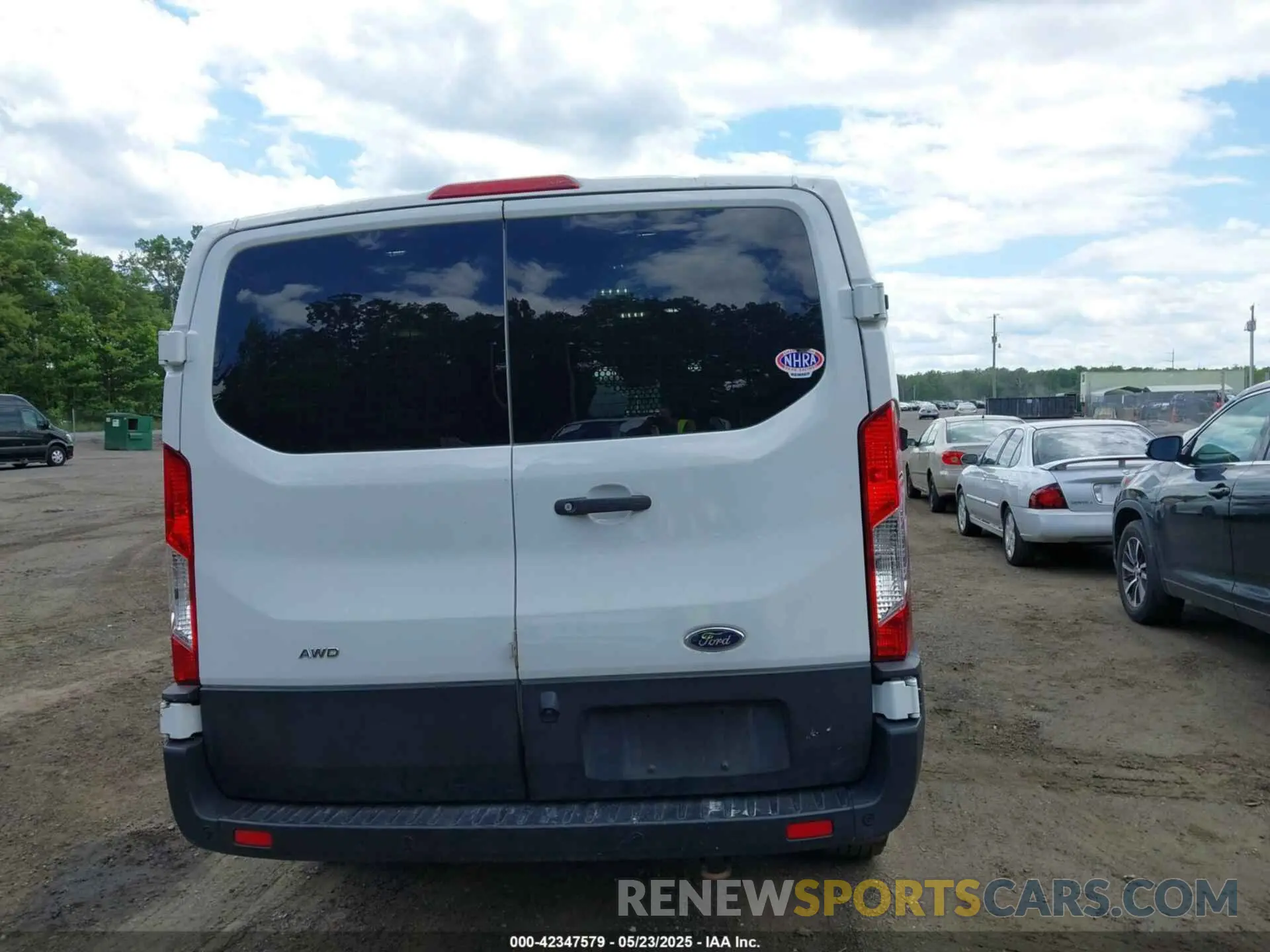 16 Photograph of a damaged car 1FTBR2Y80LKB22354 FORD TRANSIT-250 2020