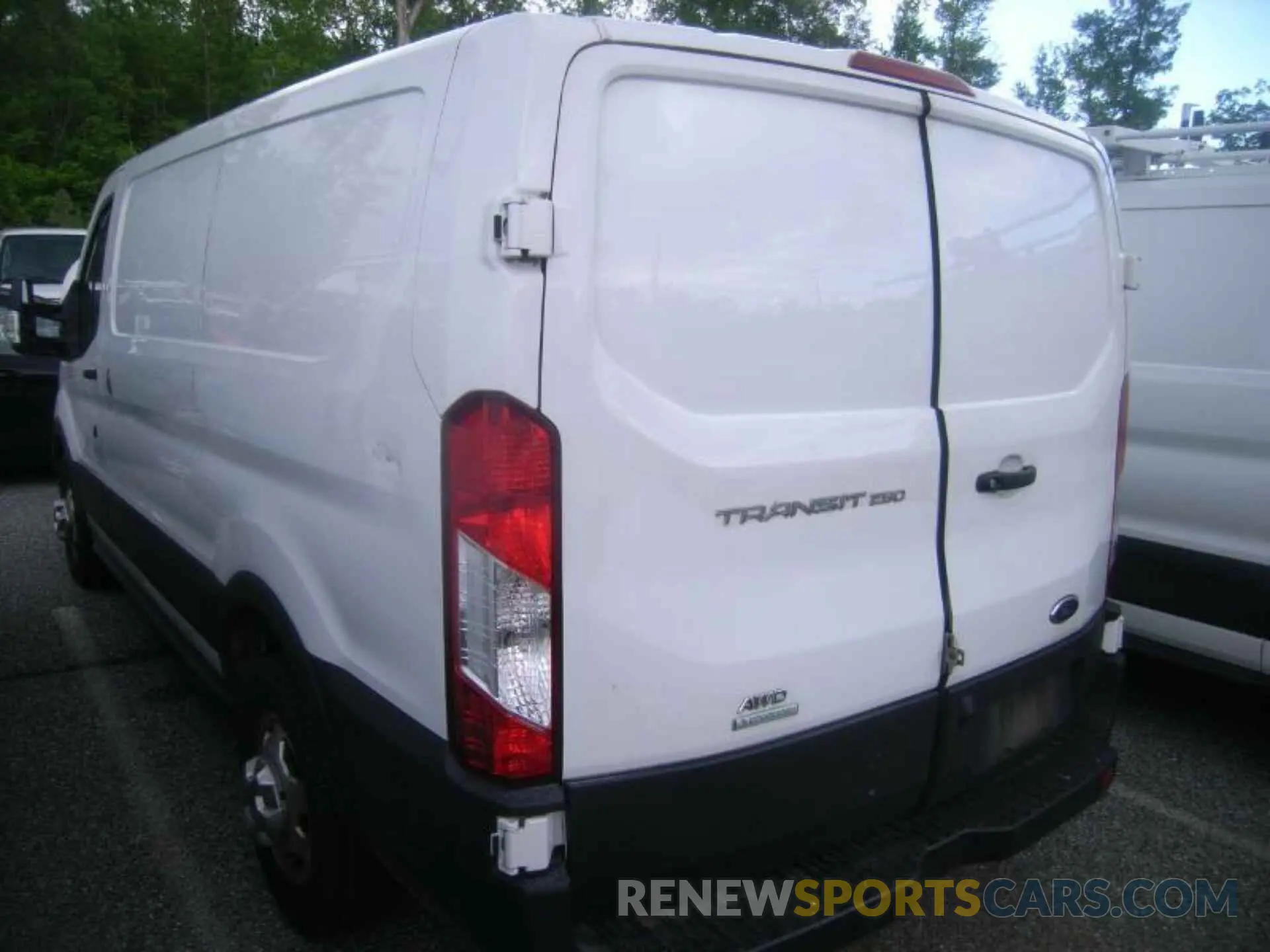 4 Photograph of a damaged car 1FTBR2YG8LKA32425 FORD TRANSIT-250 2020