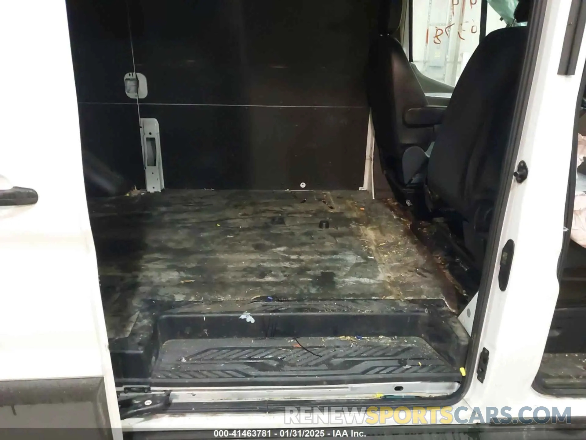 8 Фотография поврежденного автомобиля 1FTBR1C82MKA29712 FORD TRANSIT-250 2021