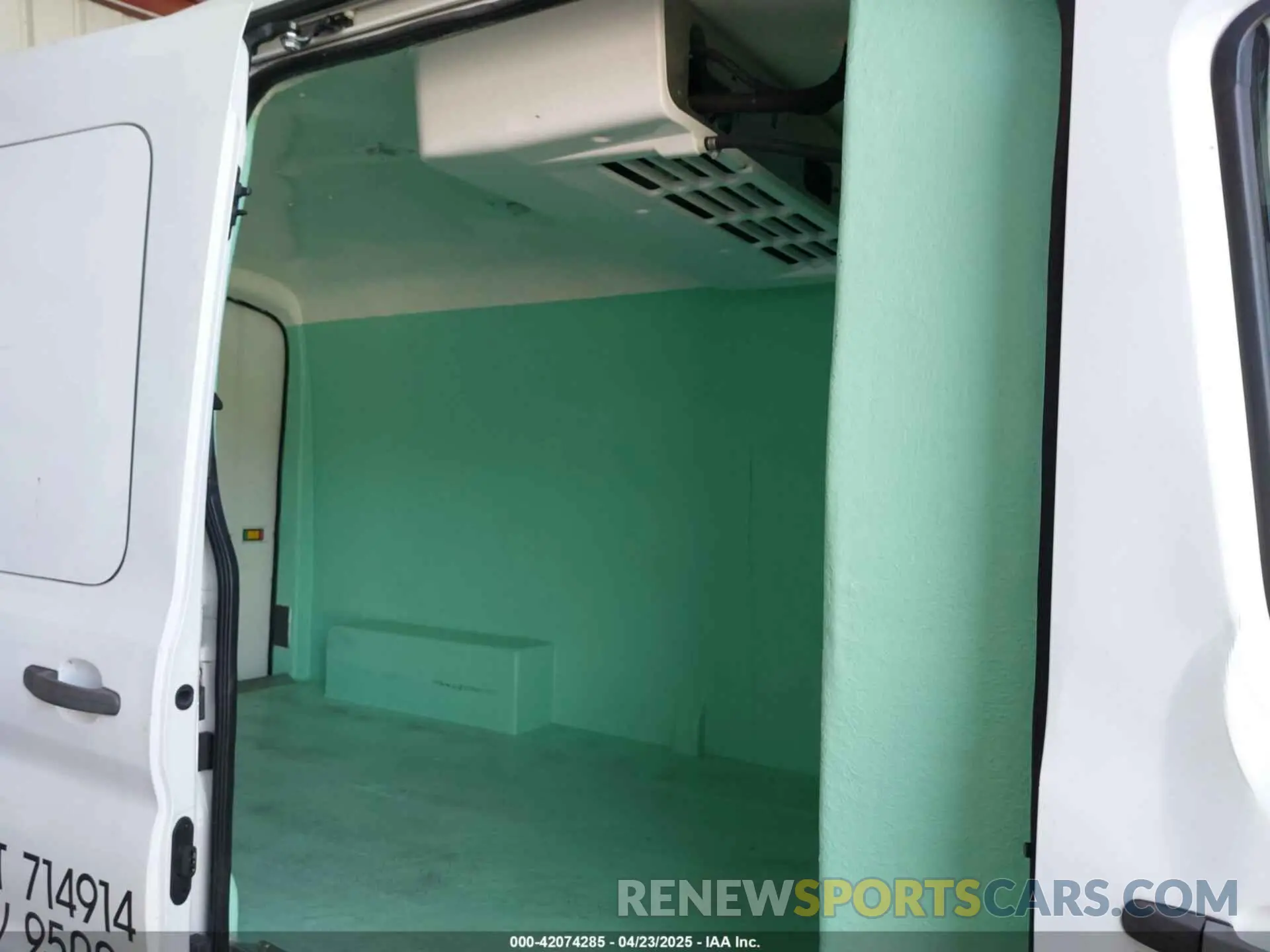 8 Фотография поврежденного автомобиля 1FTBR1C86MKA10399 FORD TRANSIT-250 2021