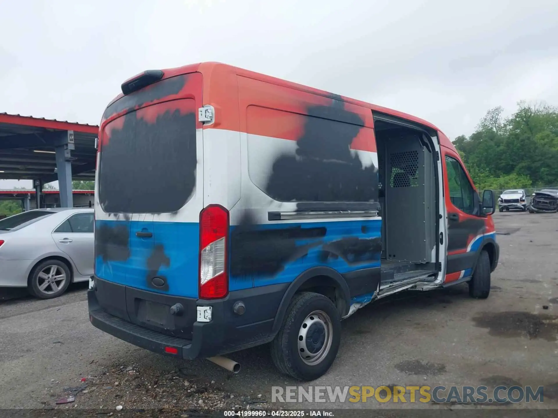 4 Фотография поврежденного автомобиля 1FTBR1C87MKA38664 FORD TRANSIT-250 2021