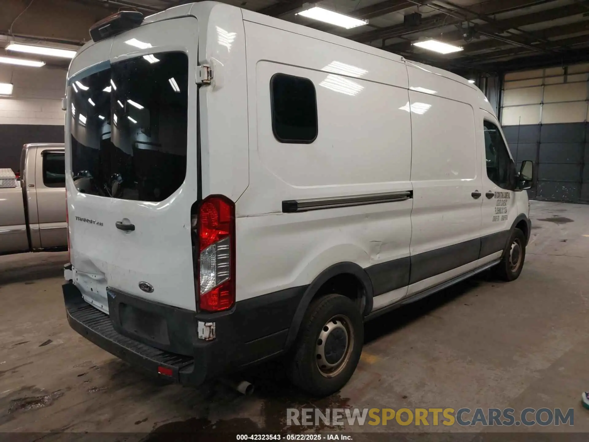 4 Фотография поврежденного автомобиля 1FTBR1C8XMKA10485 FORD TRANSIT-250 2021