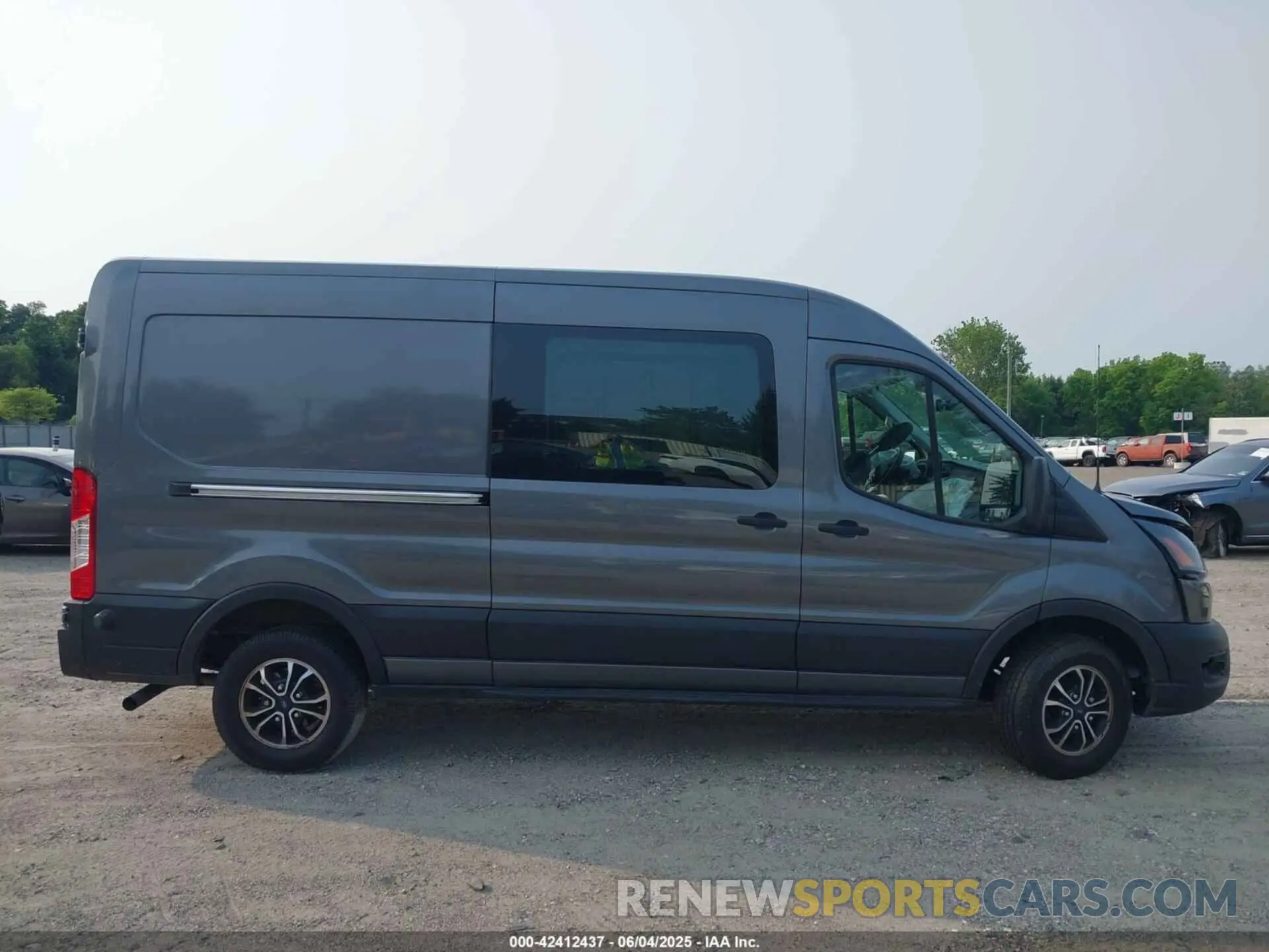 14 Photograph of a damaged car 1FTBR1C8XMKA71142 FORD TRANSIT-250 2021