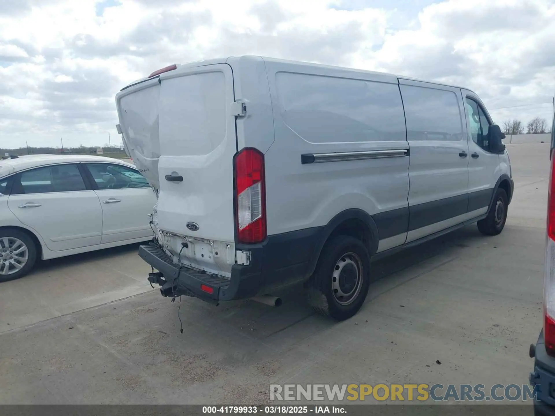 4 Photograph of a damaged car 1FTBR1Y84MKA41093 FORD TRANSIT-250 2021