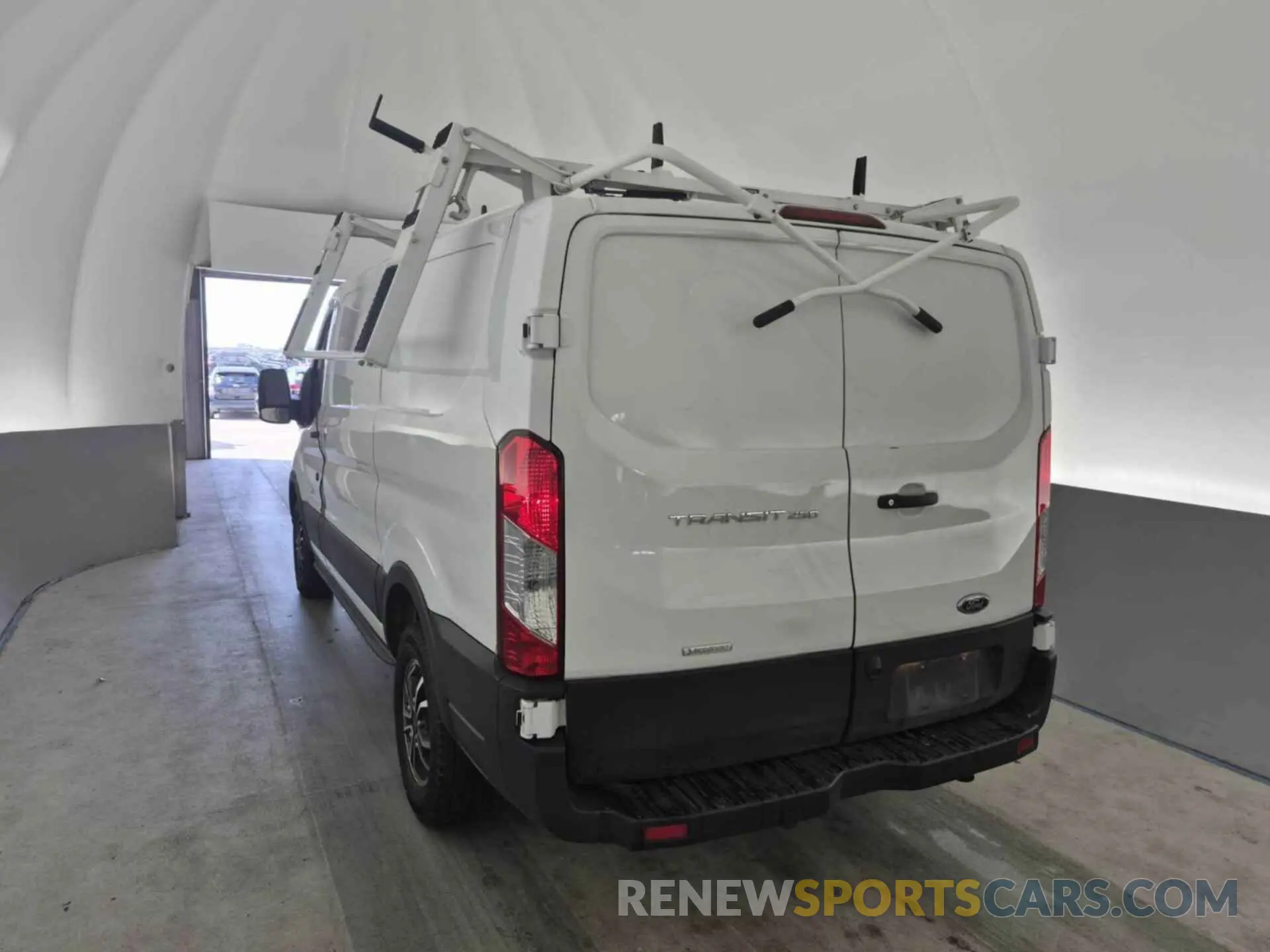 22 Photograph of a damaged car 1FTBR1YG0MKA43124 FORD TRANSIT-250 2021