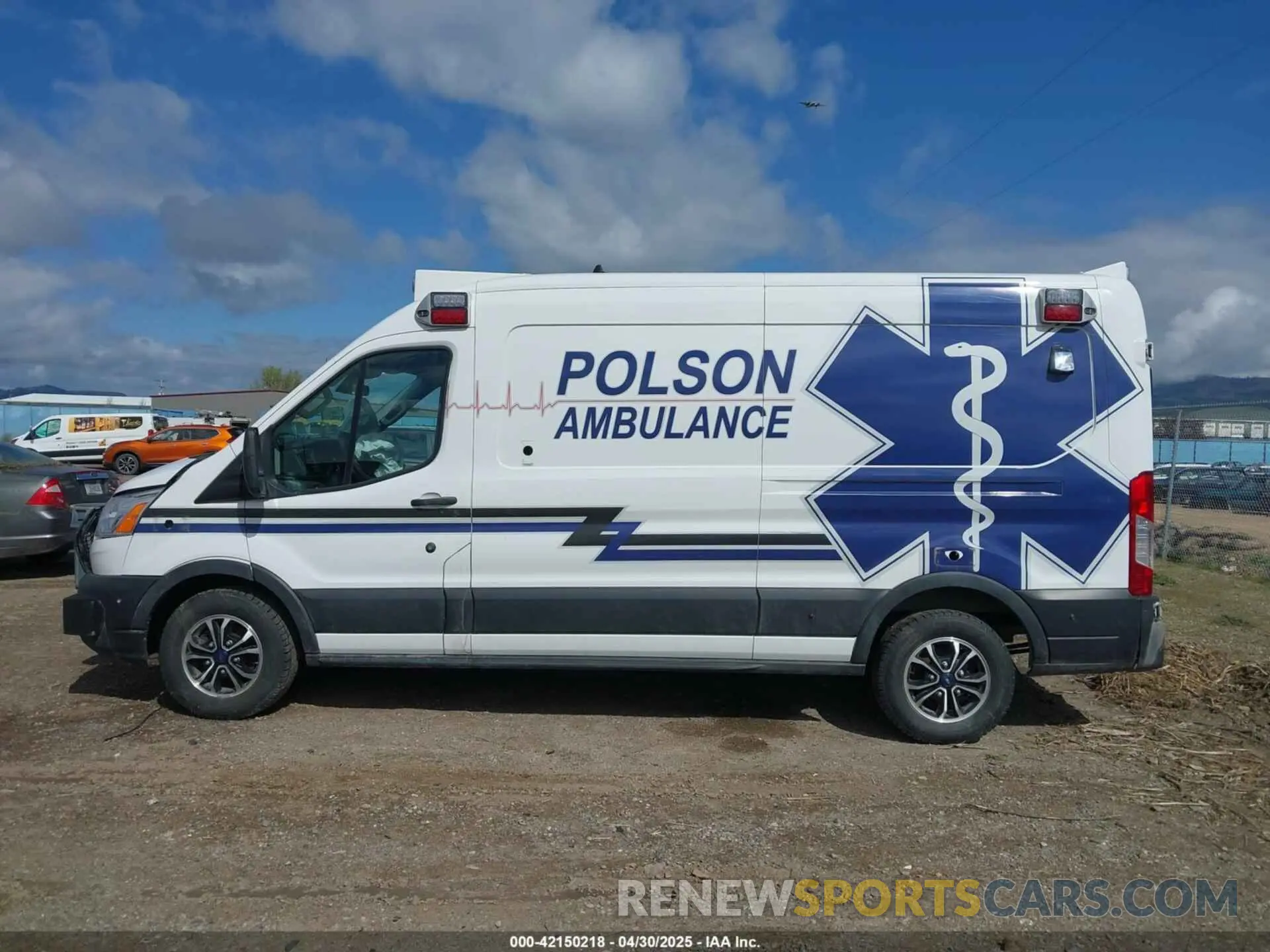 15 Photograph of a damaged car 1FDBR1CG6NKA76214 FORD TRANSIT-250 2022