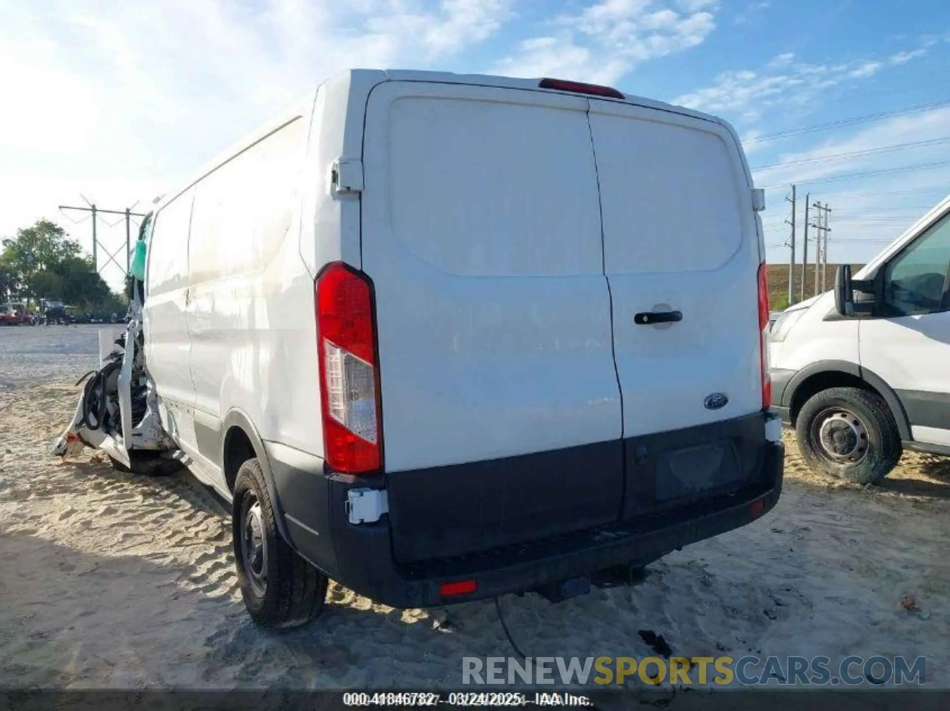 5 Photograph of a damaged car 1FTBR1Y87NKA08395 FORD TRANSIT-250 2022
