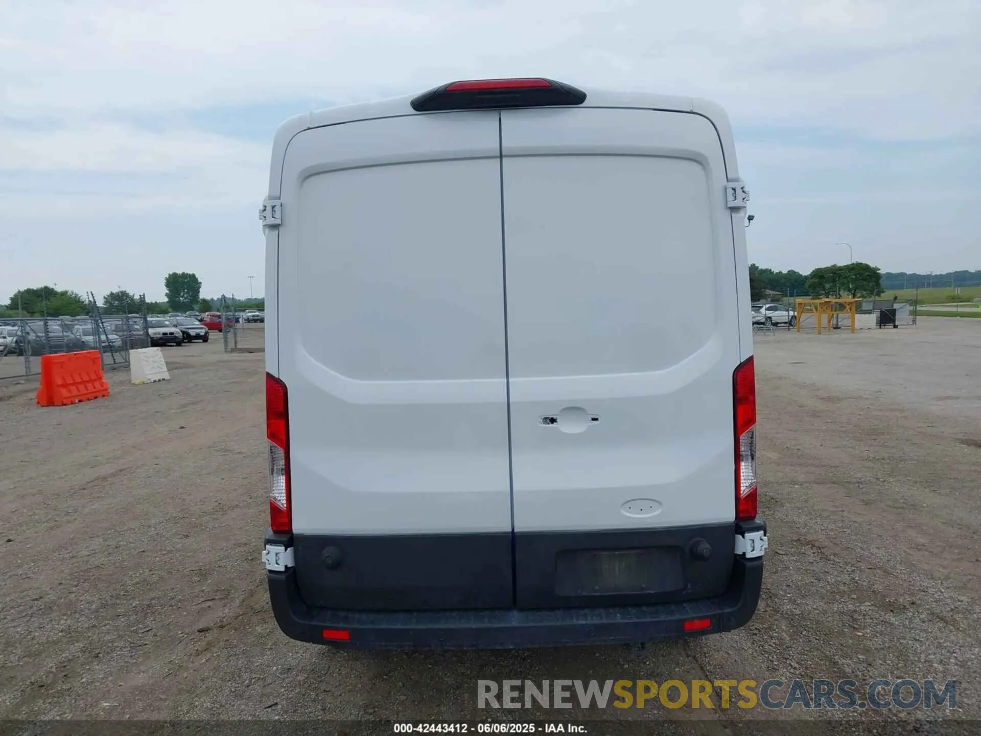 16 Photograph of a damaged car 1FTBR1C83PKA10638 FORD TRANSIT-250 2023