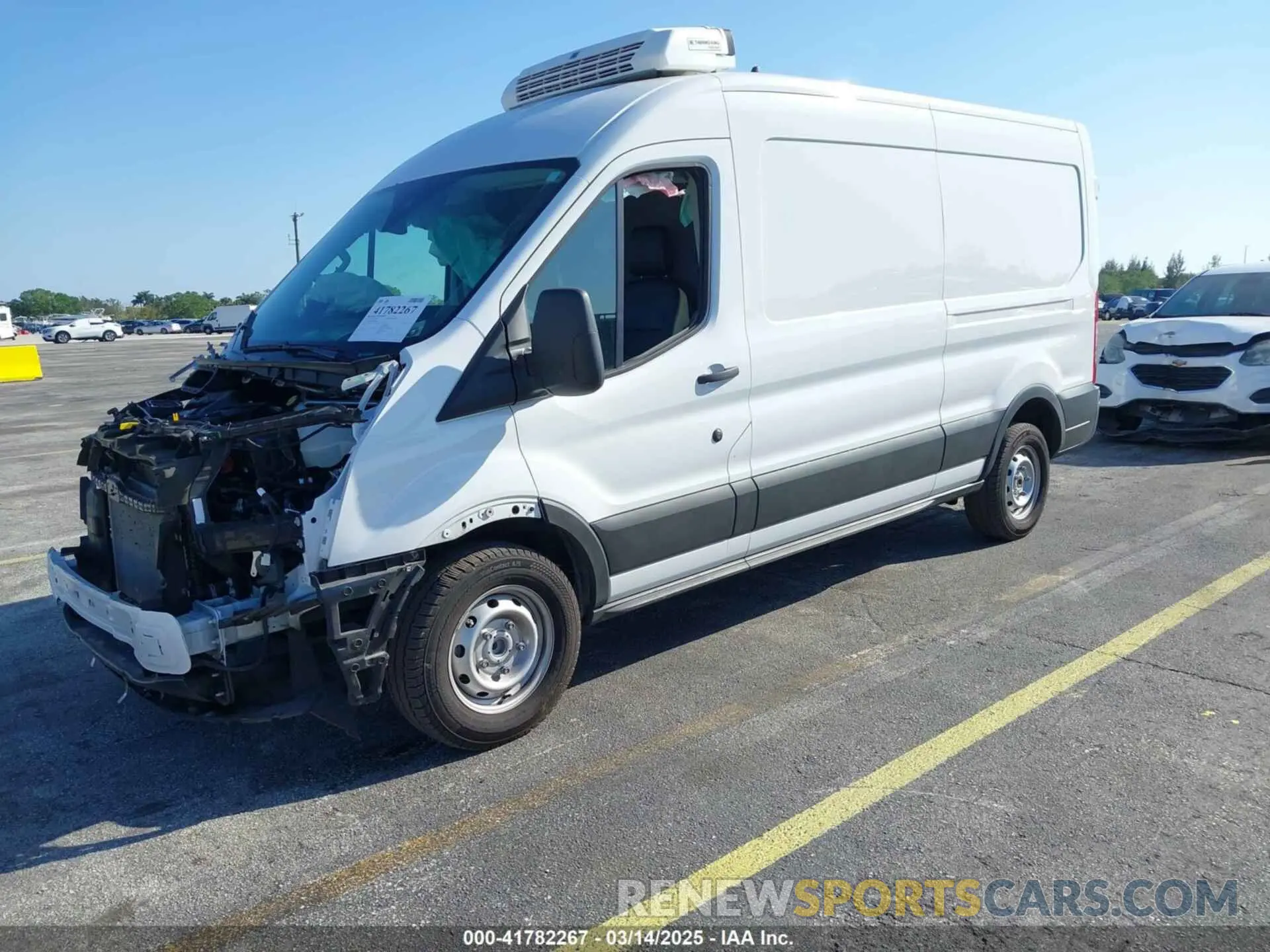 2 Фотография поврежденного автомобиля 1FTBR1C84PKA64479 FORD TRANSIT-250 2023